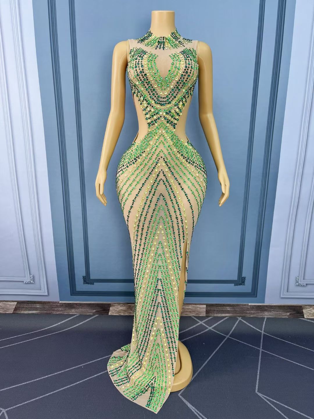 CELESINYI Lvxuanhuang Crystal Tri-Color Chevron Gown