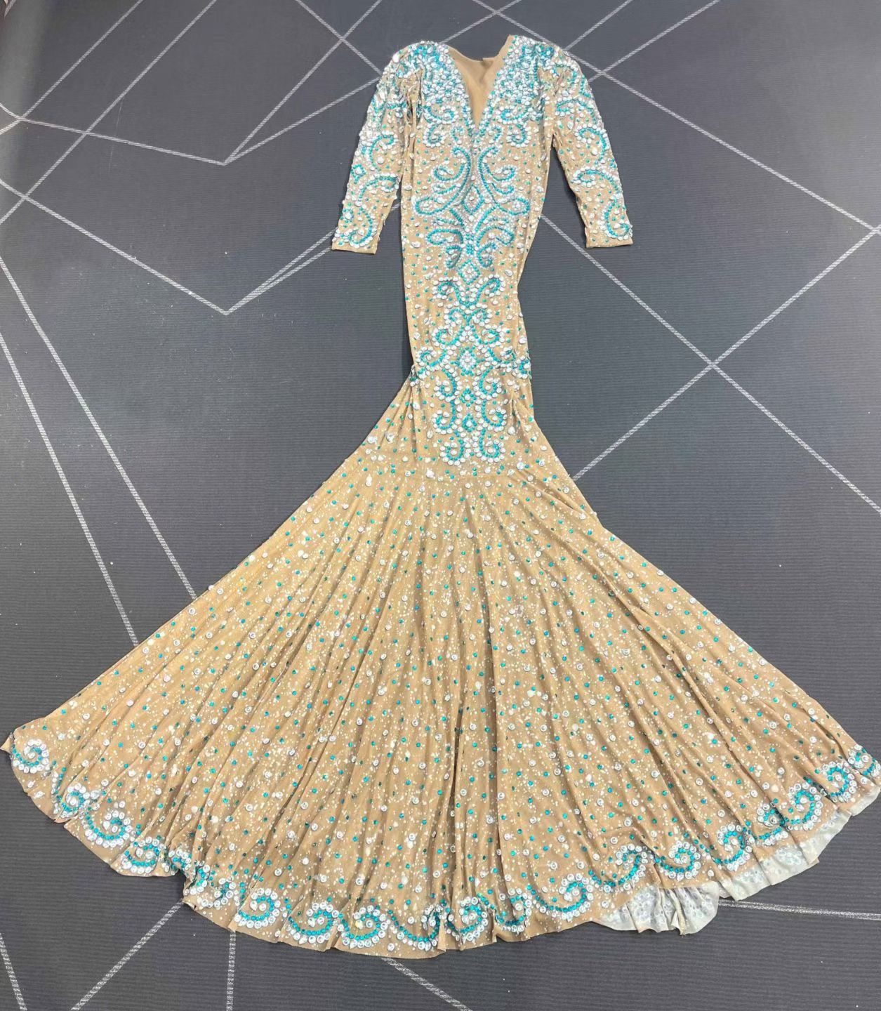 CELESINYI Shuixiliu Crystal Lake Mermaid Gown