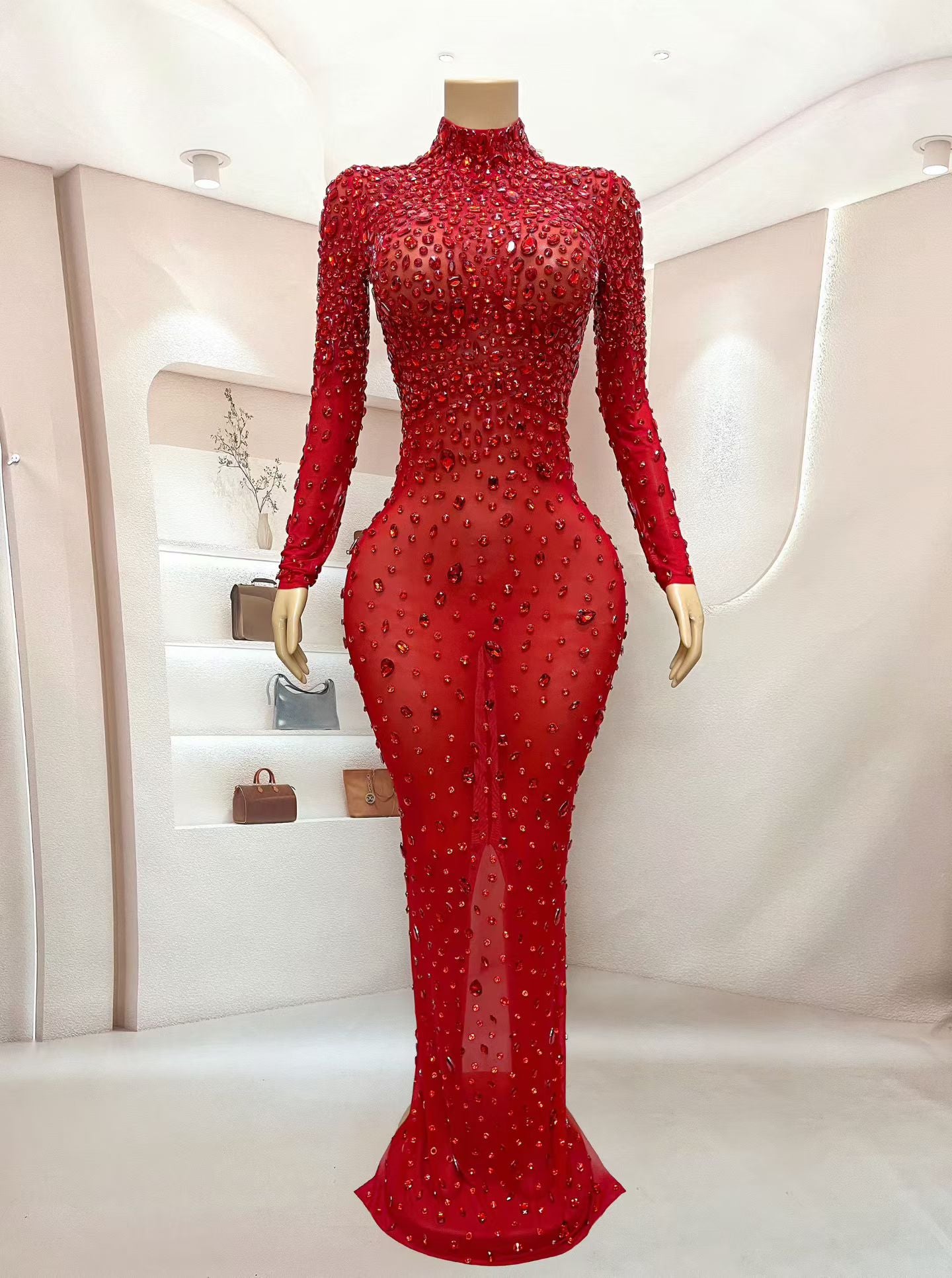 CELESINYI Dashuijing Crystal Ruby Gown