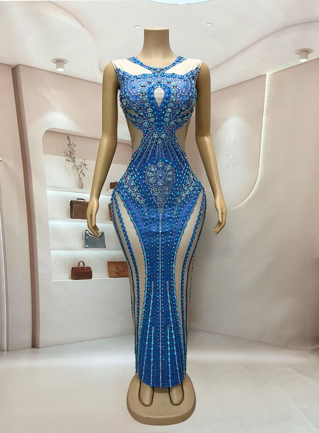 CELESINYI Lanshuicai Crystal Electric Blue Gown