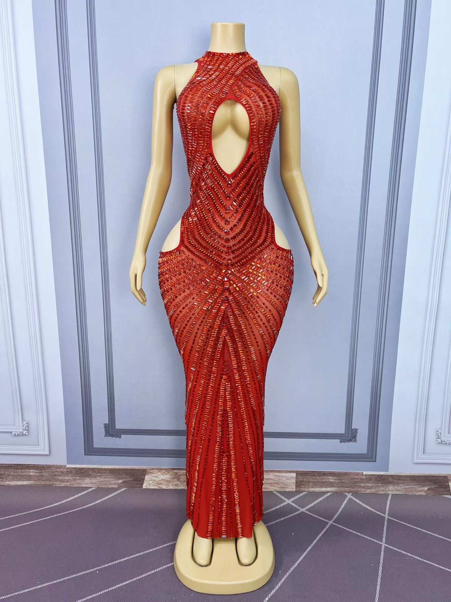 CELESINYI Changliantiao Crystal Red Chain Bodysuit