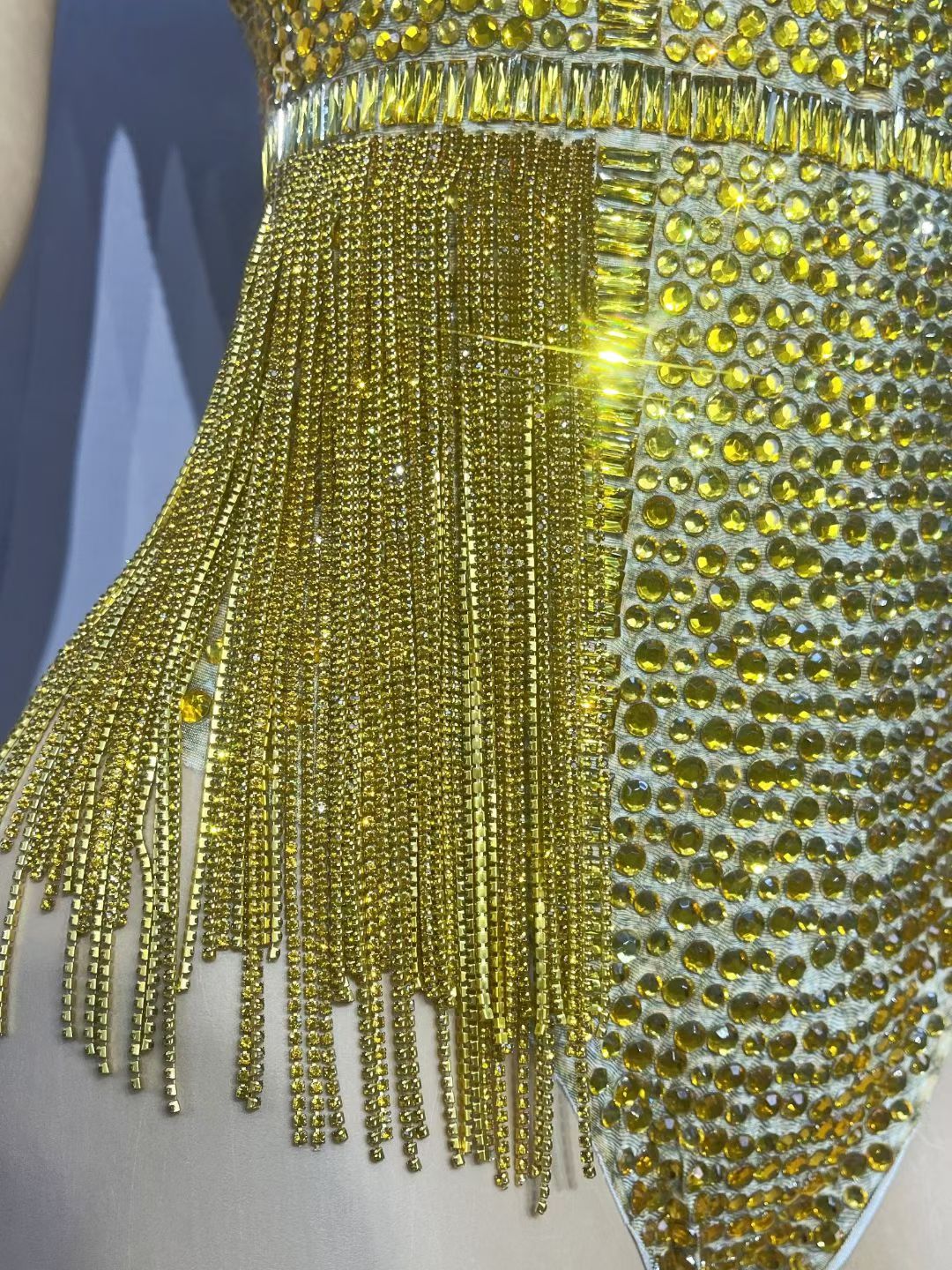 CELESINYI Zhizun Crystal Gold Fringe Bodysuit