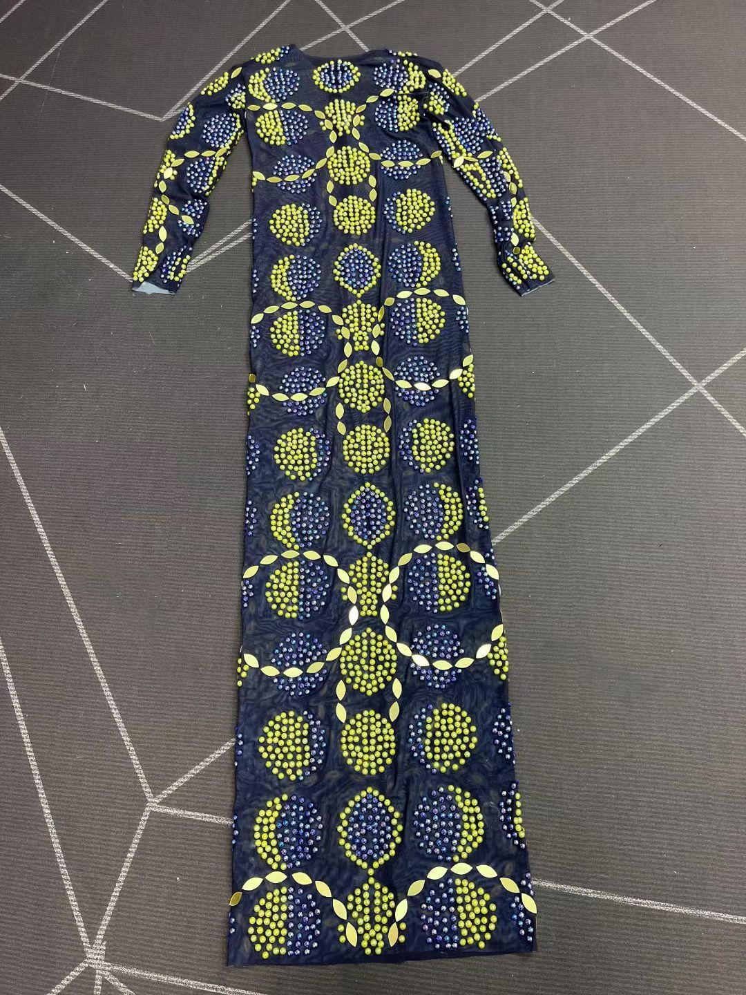 CELESINYI Jinlun Crystal Gold Leaf Beaded Gown