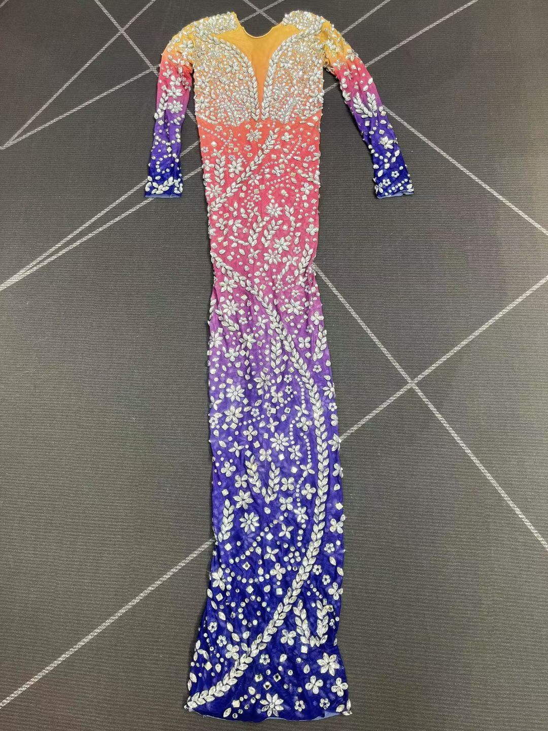CELESINYI Xingchen Crystal Gradient Illusion Gown