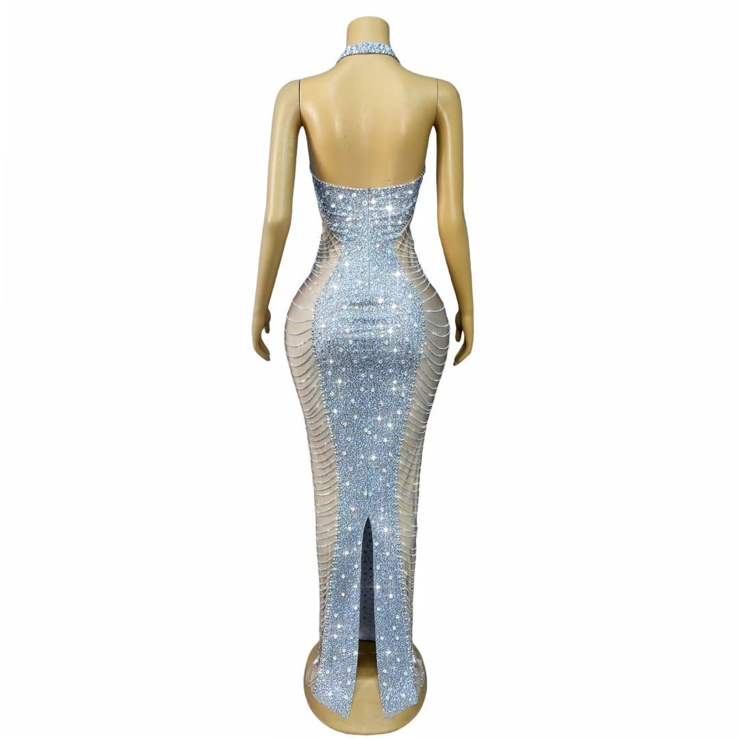 CELESINYI Lianliankan Crystal Side Cutout Halter Gown