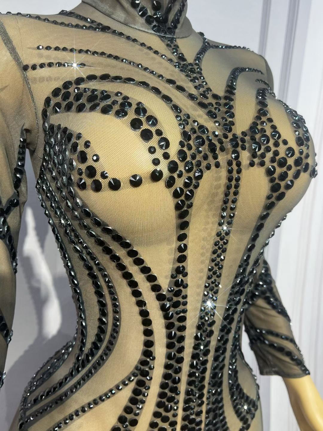 CELESINYI Heibianfu Crystal Skeleton Line Jumpsuit
