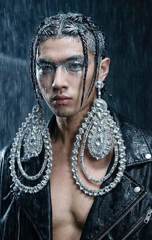 CELESINYI Daerhuan Crystal Chandelier Drop Earrings