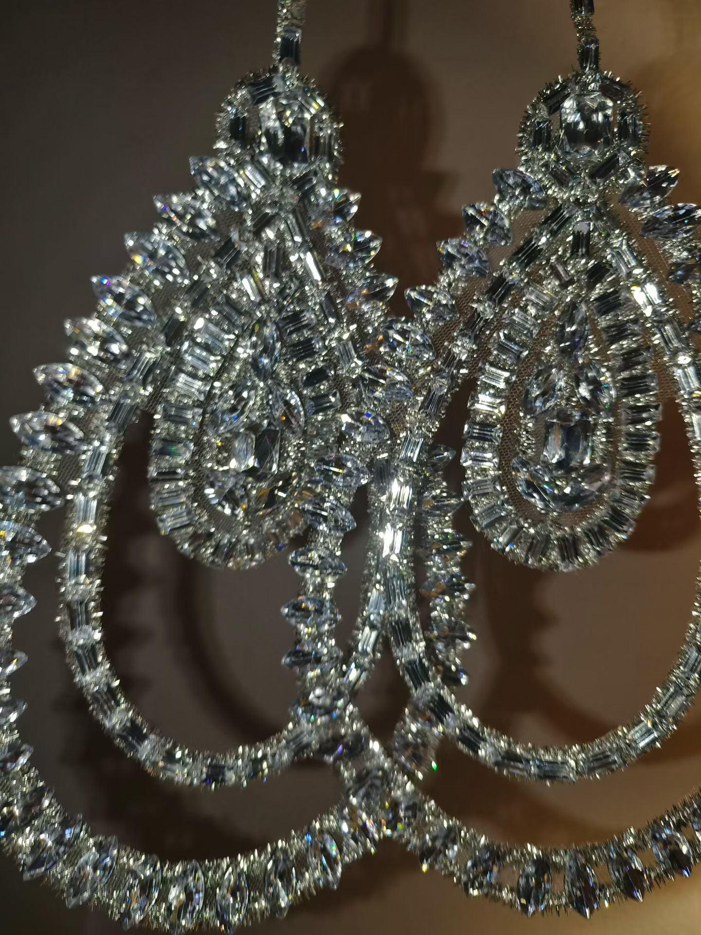 CELESINYI Daerhuan Crystal Chandelier Drop Earrings