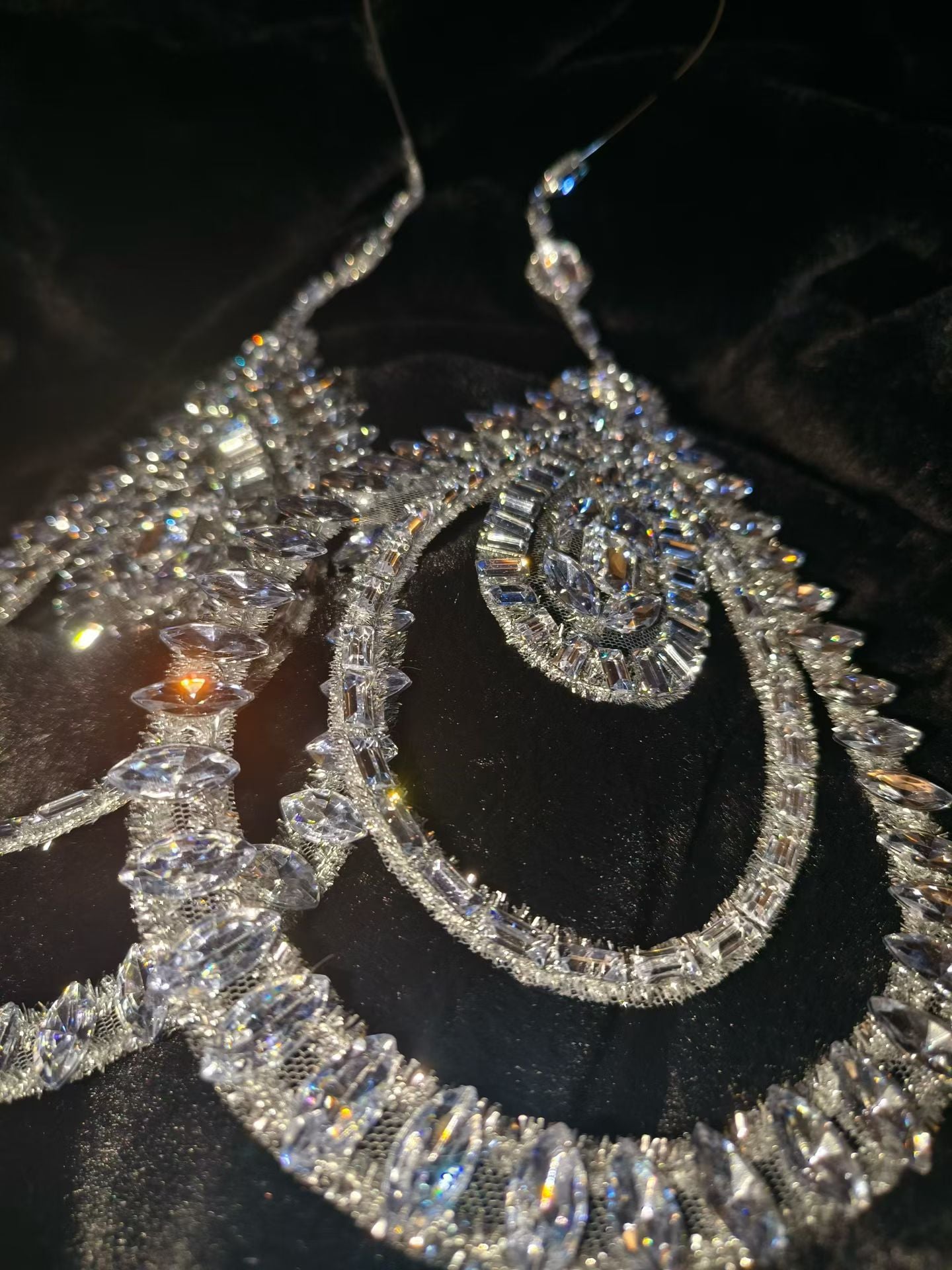 CELESINYI Daerhuan Crystal Chandelier Drop Earrings