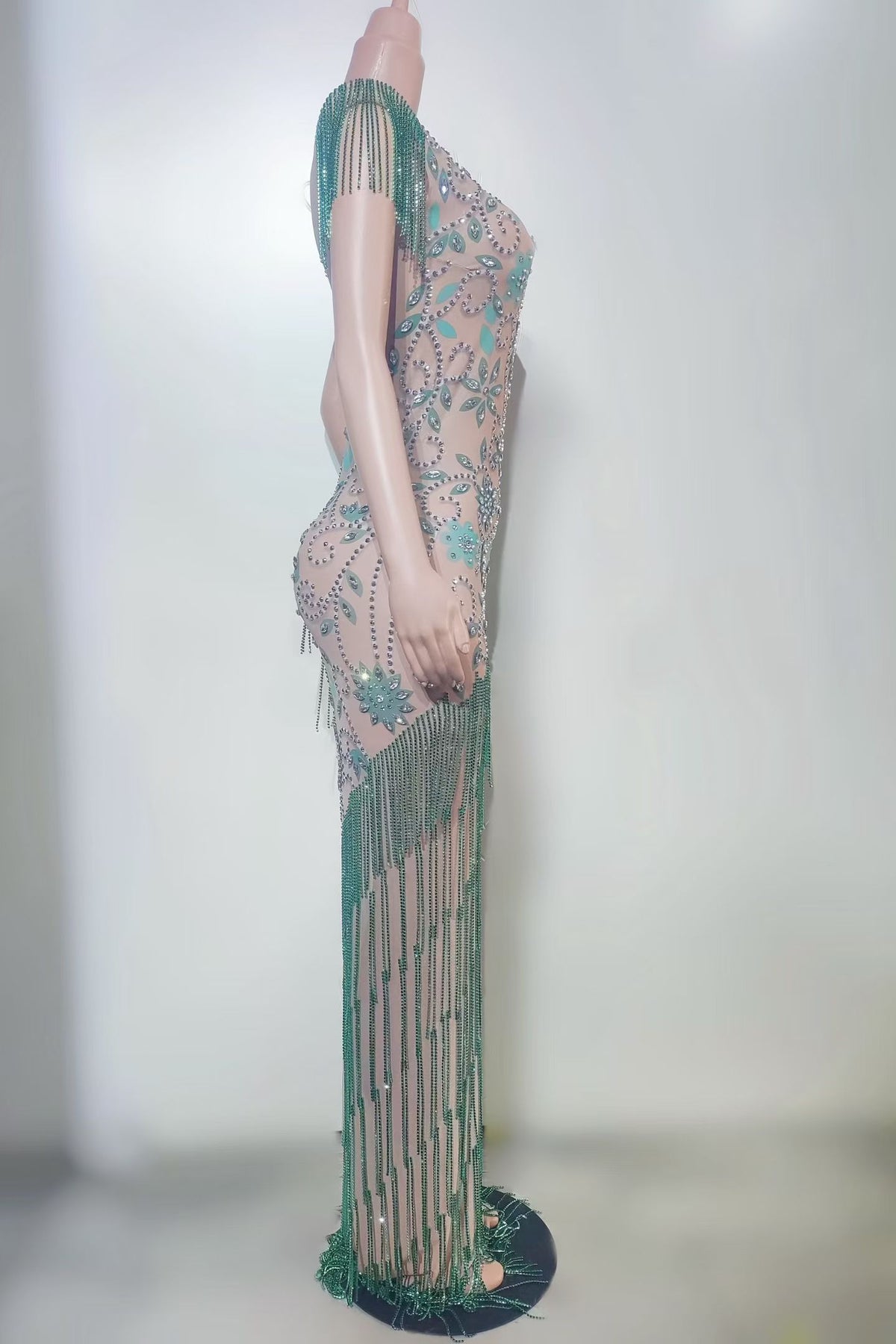 CELESINYI Lvzao Crystal Emerald Bead Fringe Gown