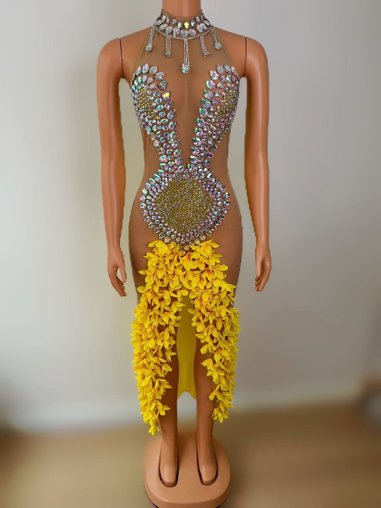 CELESINYI Dora Iridescent Crystal Yellow Petal Gown