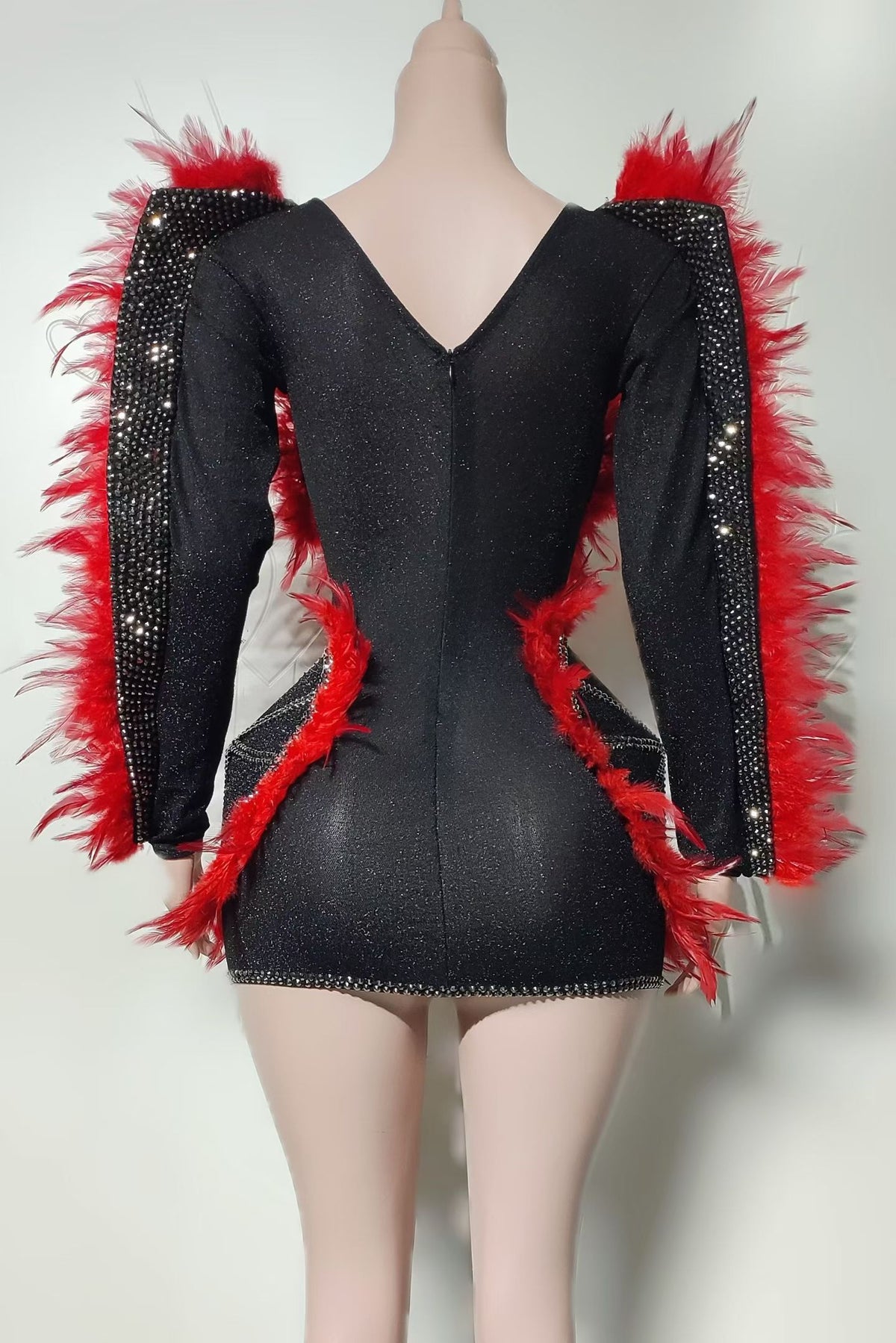 CELESINYI Aotehong Crystal Red Feather Mini Dress