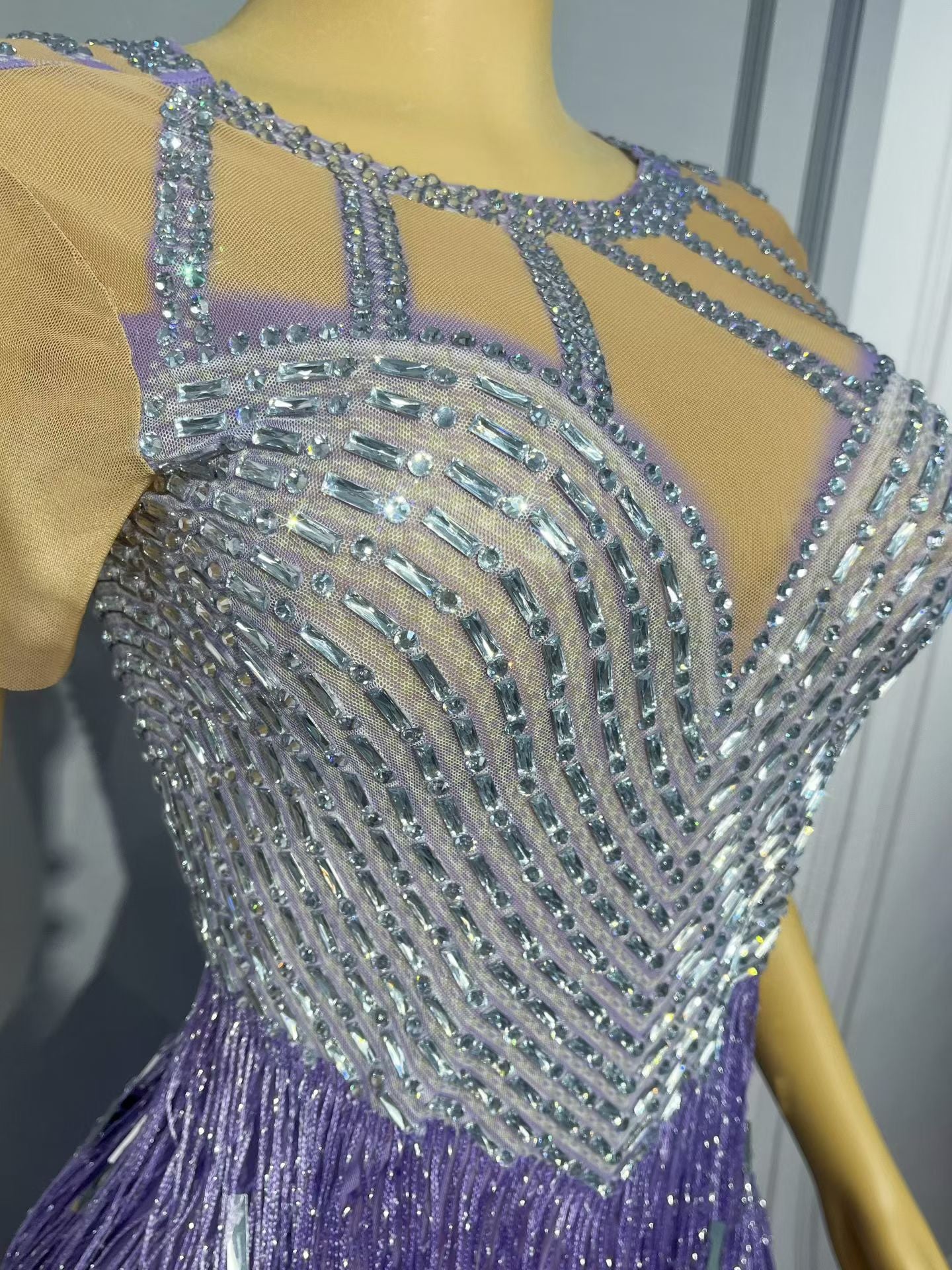 CELESINYI Piaoliu Crystal Lavender Fringe Gown