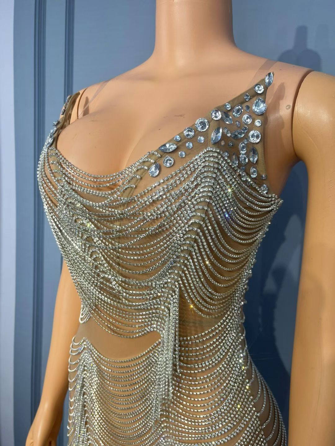CELESINYI Weiba Crystal Chain Swag Mini Dress