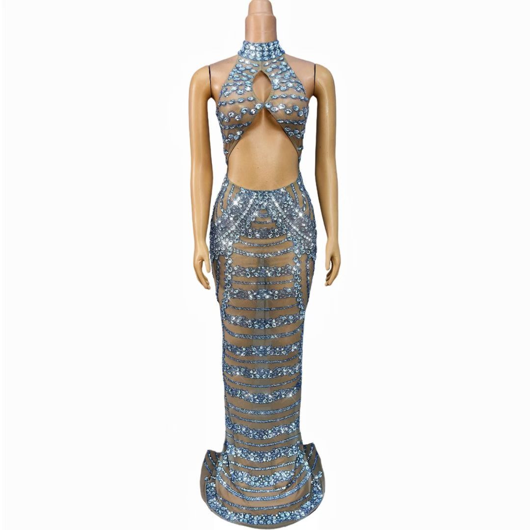 CELESINYI Lianxing Crystal Keyhole Choker Gown