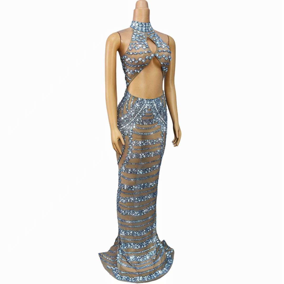 CELESINYI Lianxing Crystal Keyhole Choker Gown