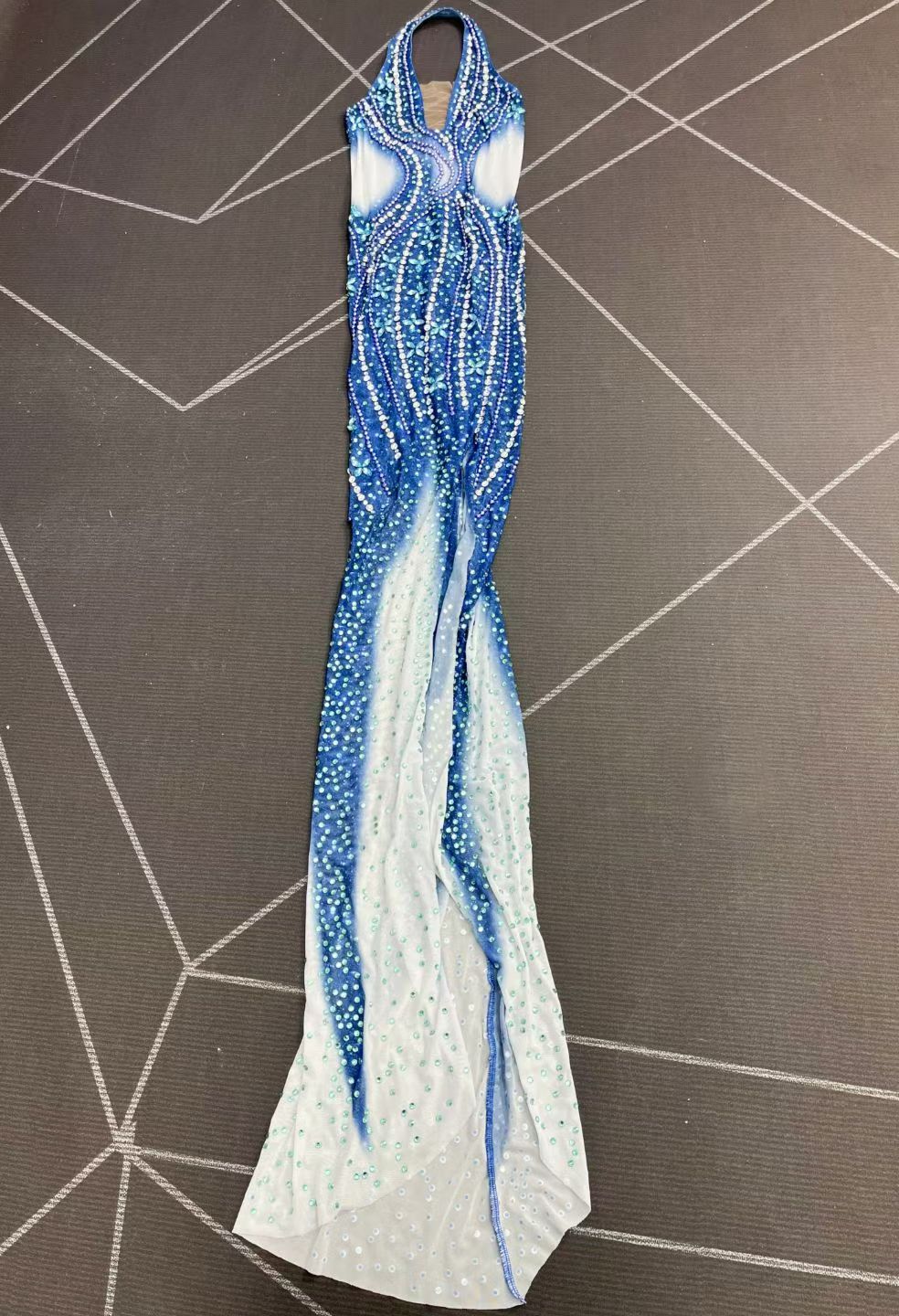 CELESINYI Lanbazhua Crystal Blue Ombre Mermaid Gown