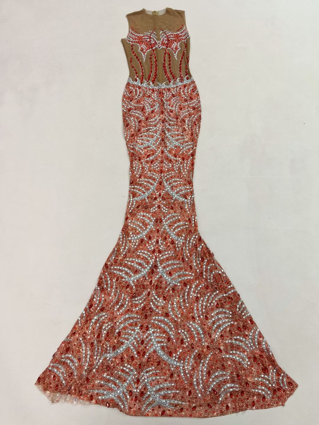 CELESINYI Hongri Crystal Sunburst Mermaid Gown