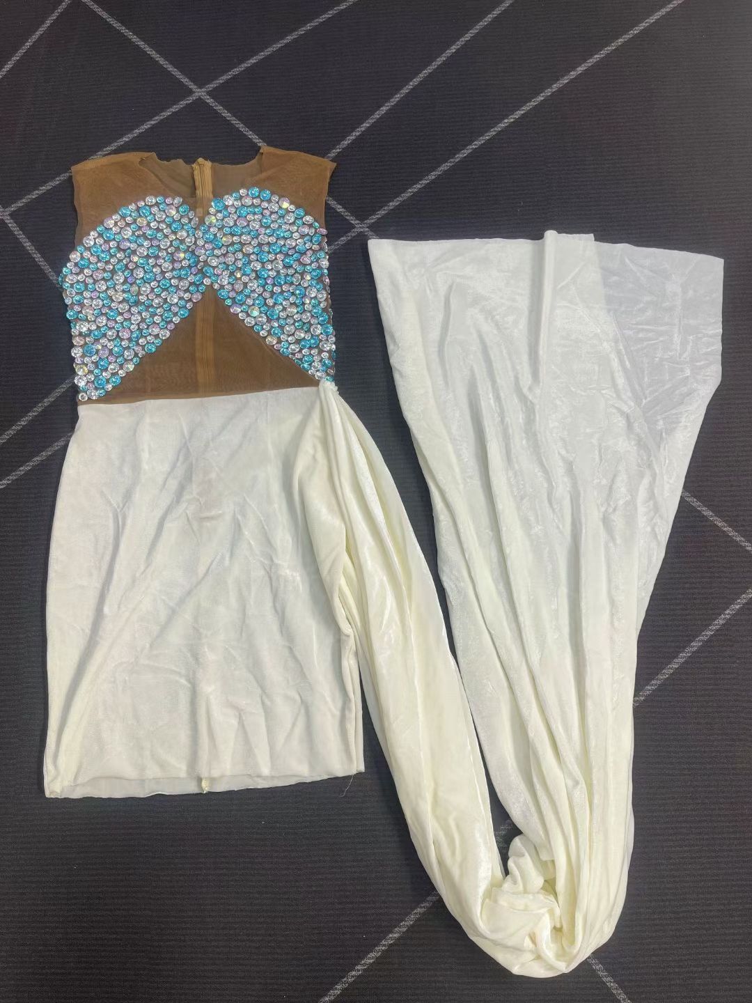 CELESINYI Lanying Crystal Blue Train Gown