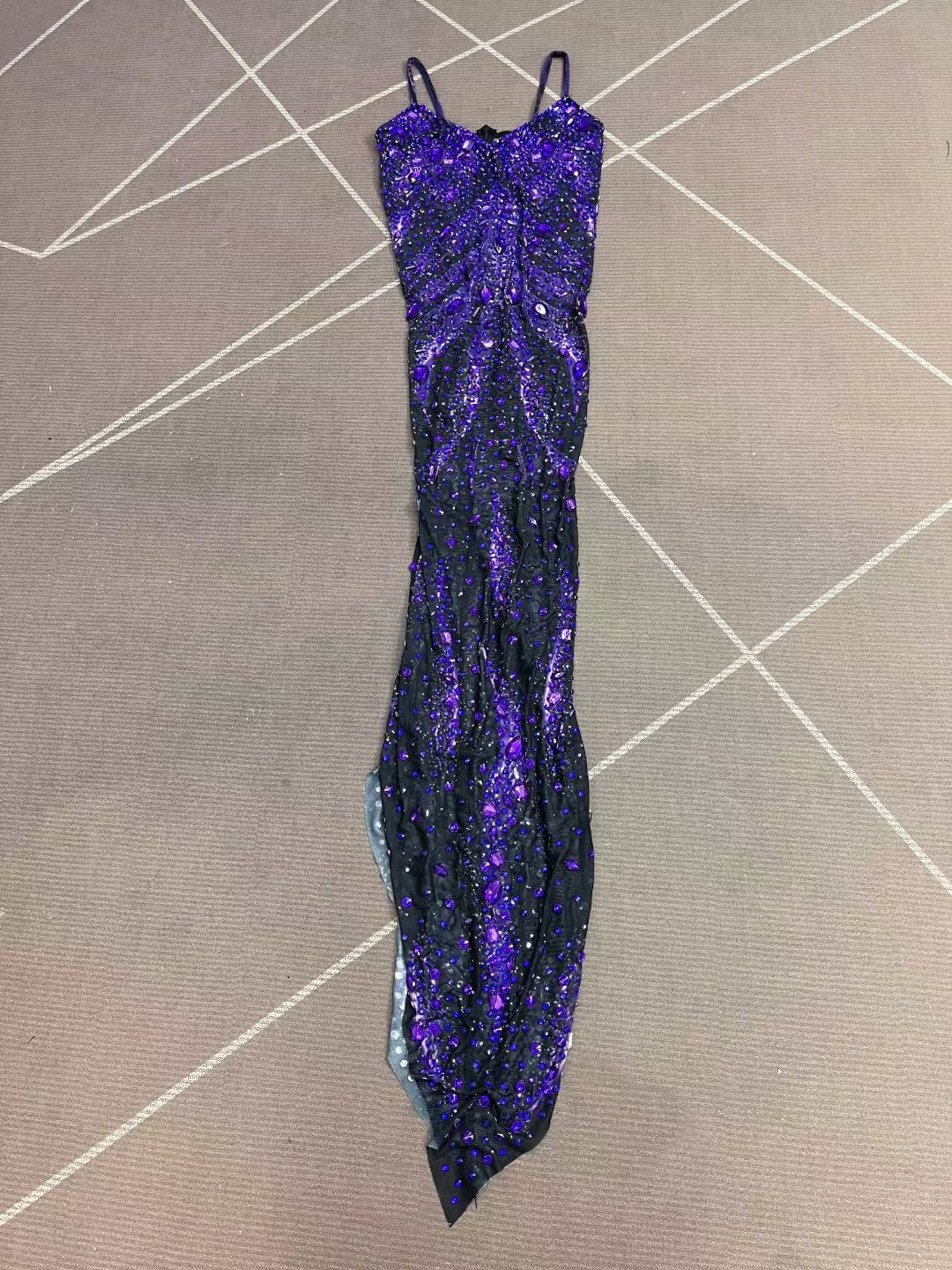 CELESINYI Yexiao Crystal Amethyst Flame Gown