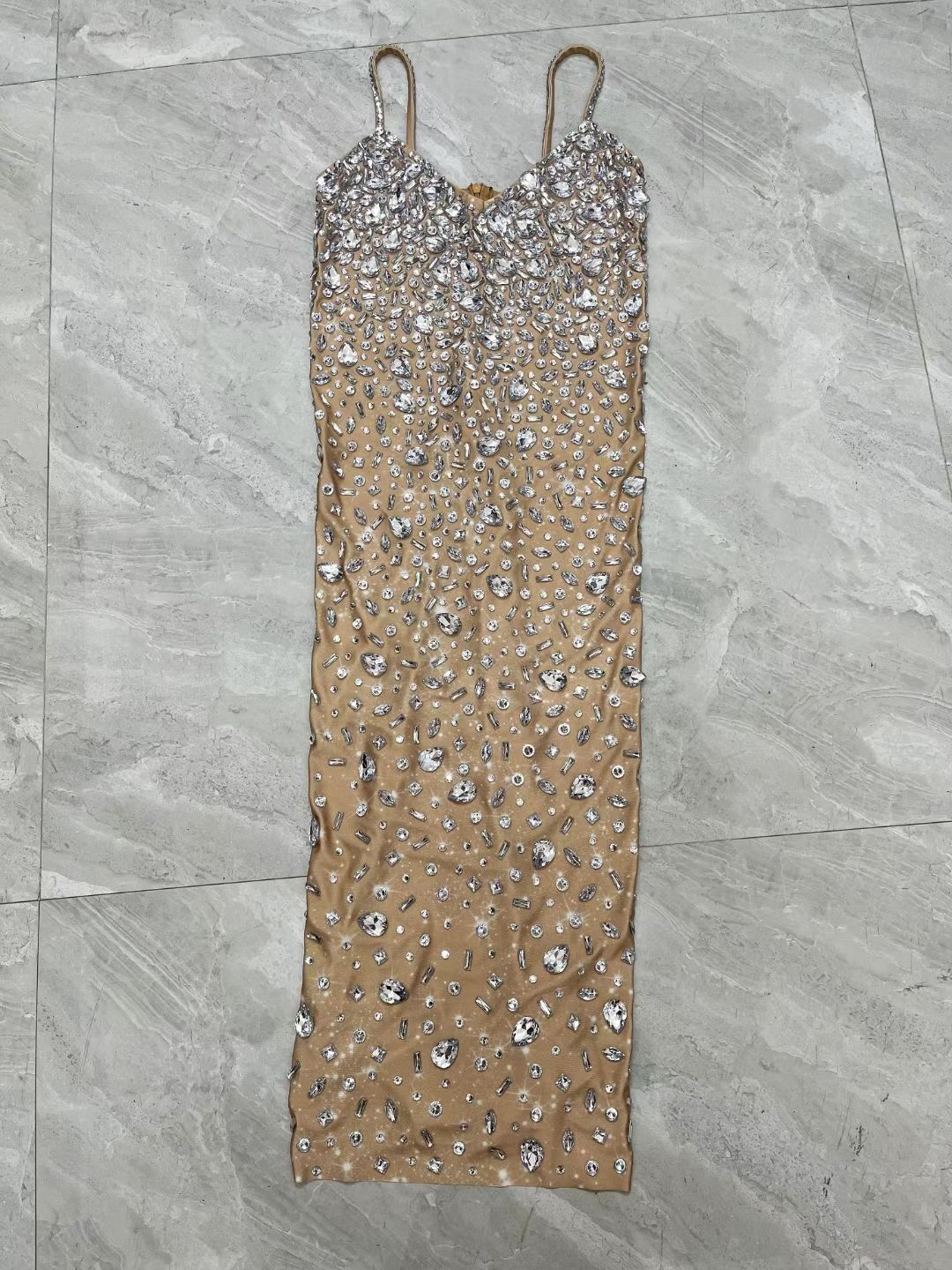 CELESINYI Xingshanshan Crystal Full Stone Midi Dress
