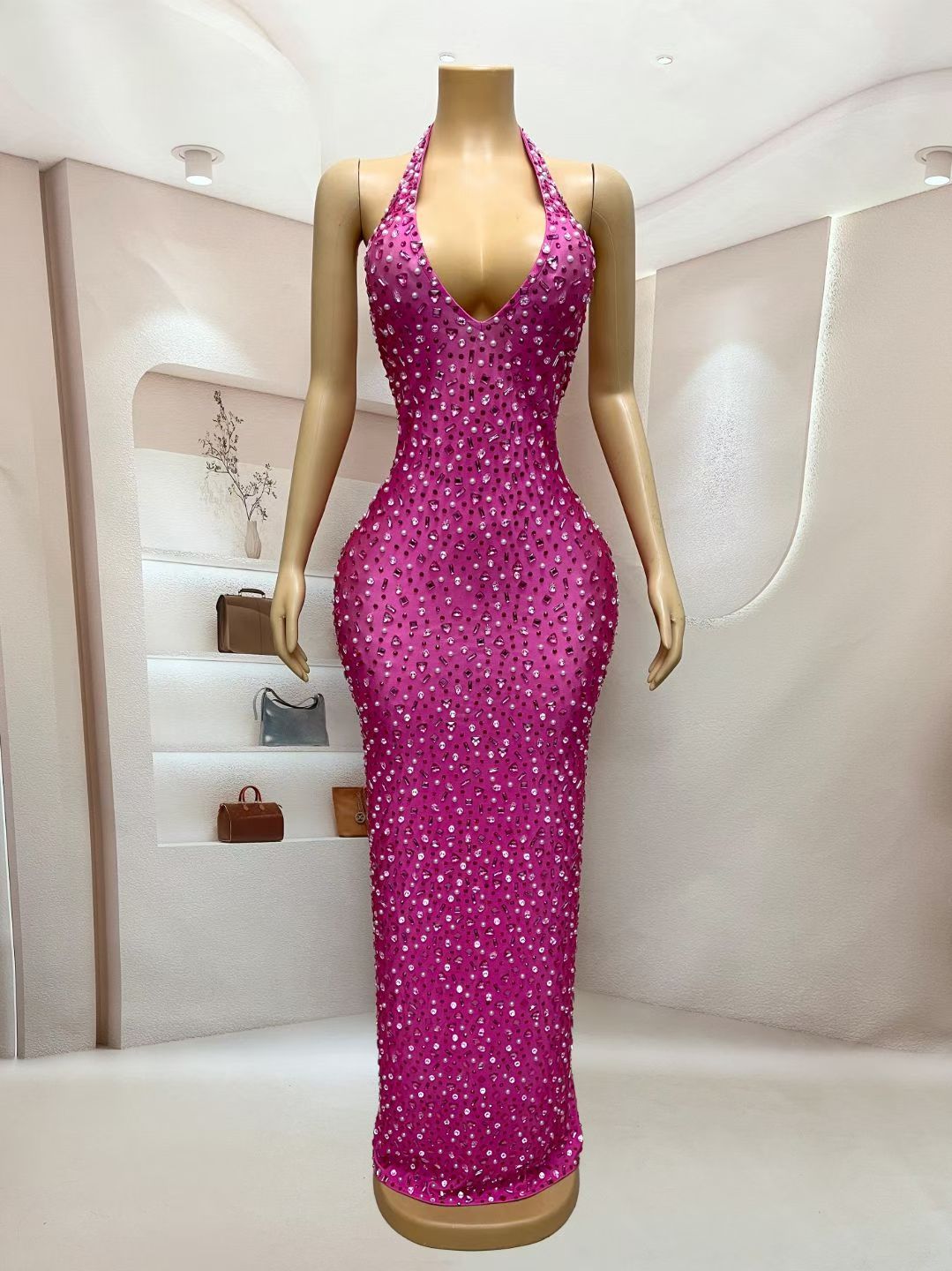 CELESINYI Fenhonghuiyi Crystal Pink Pearl Halter Gown