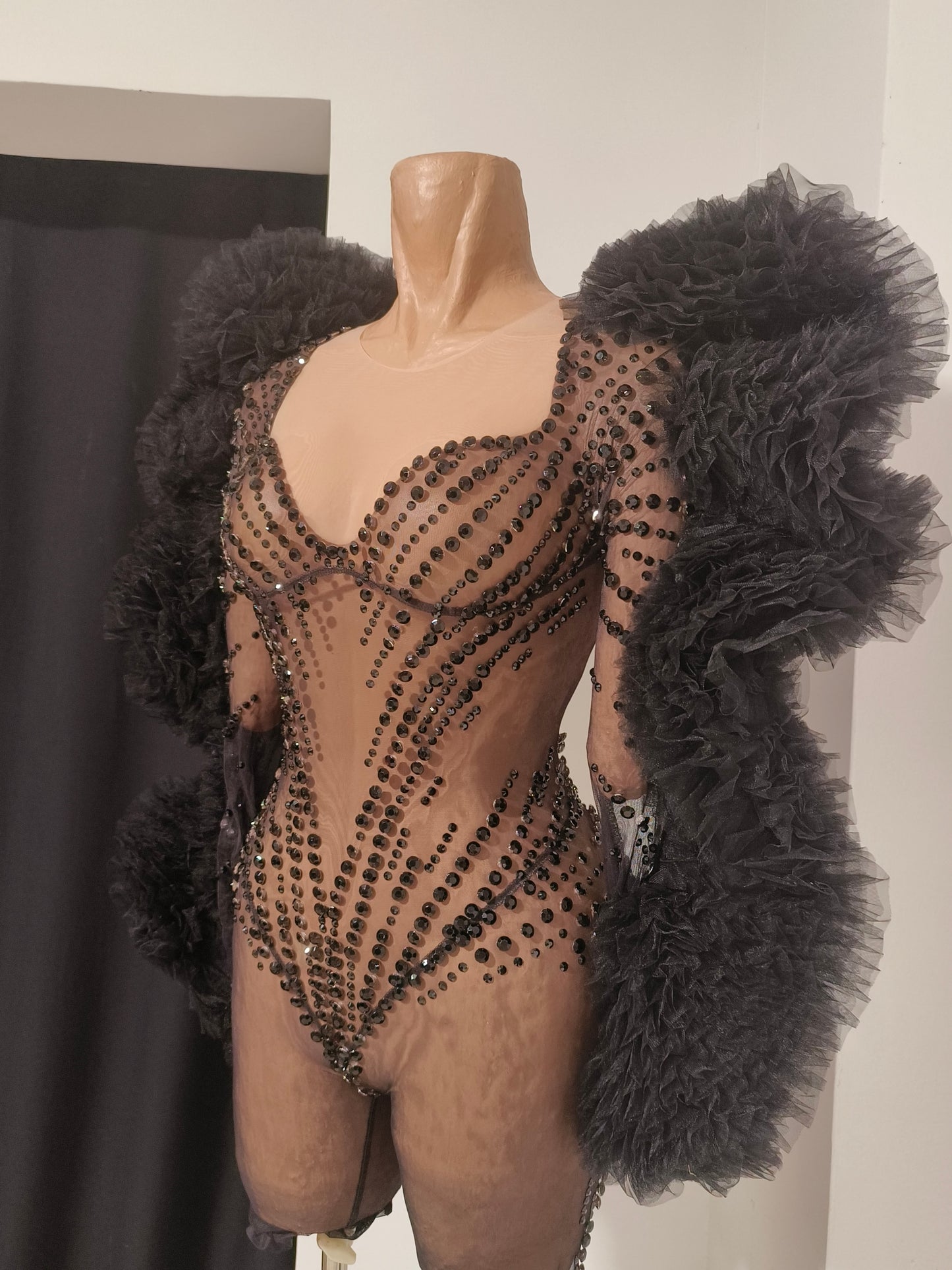 CELESINYI Heishan Rhinestone Black Wing Bodysuit