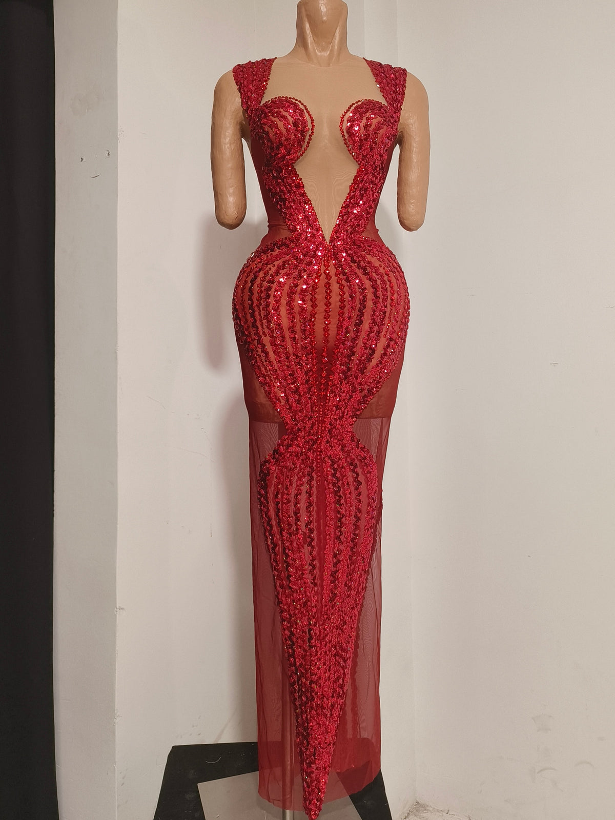 CELESINYI Meili Crystal Red Deep V Gown