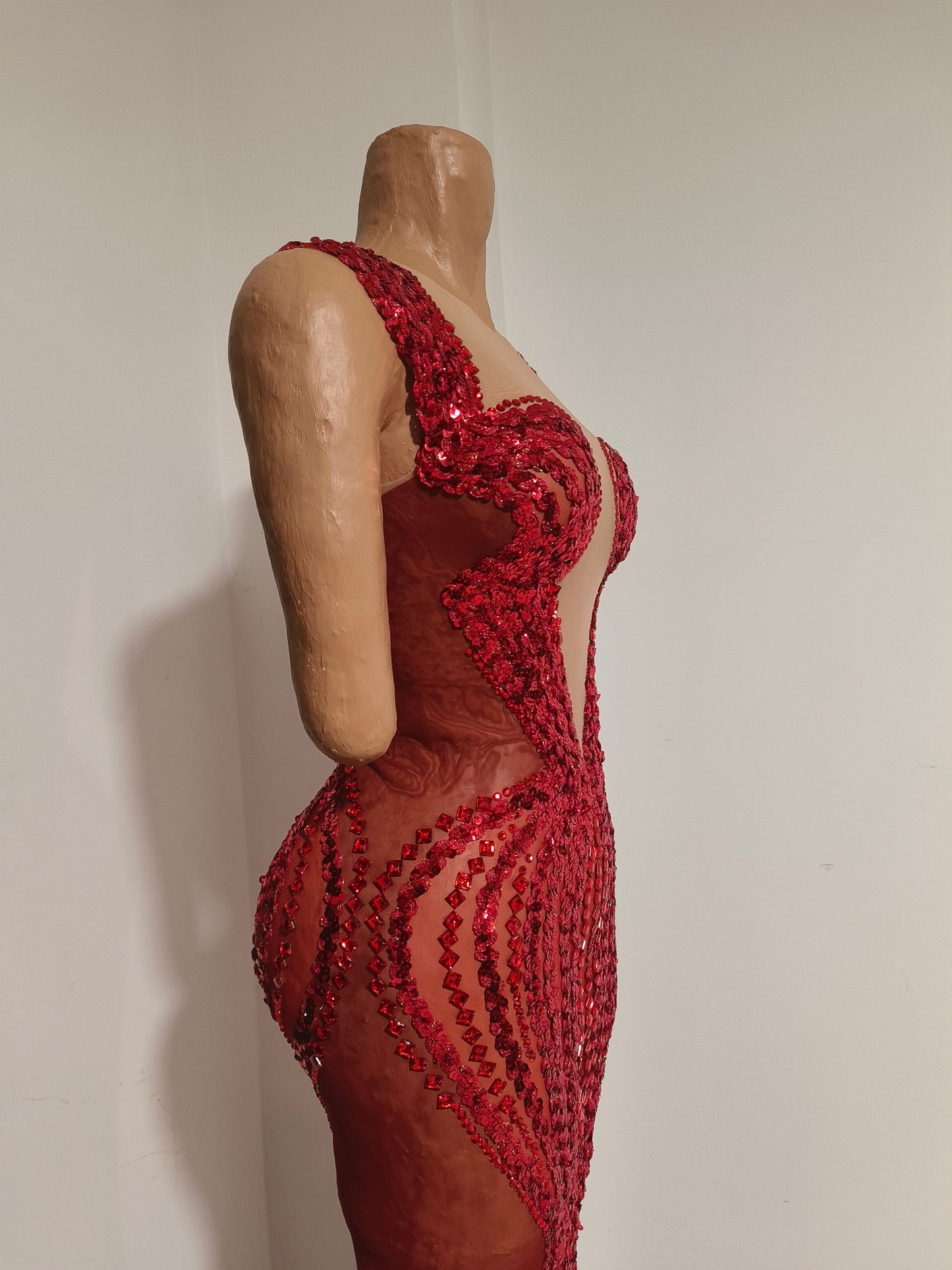CELESINYI Meili Crystal Red Deep V Gown