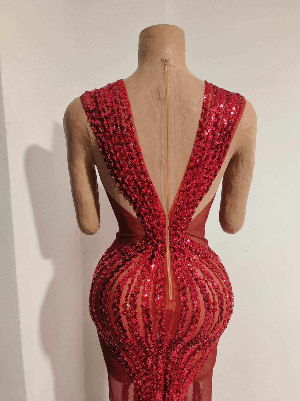 CELESINYI Meili Crystal Red Deep V Gown