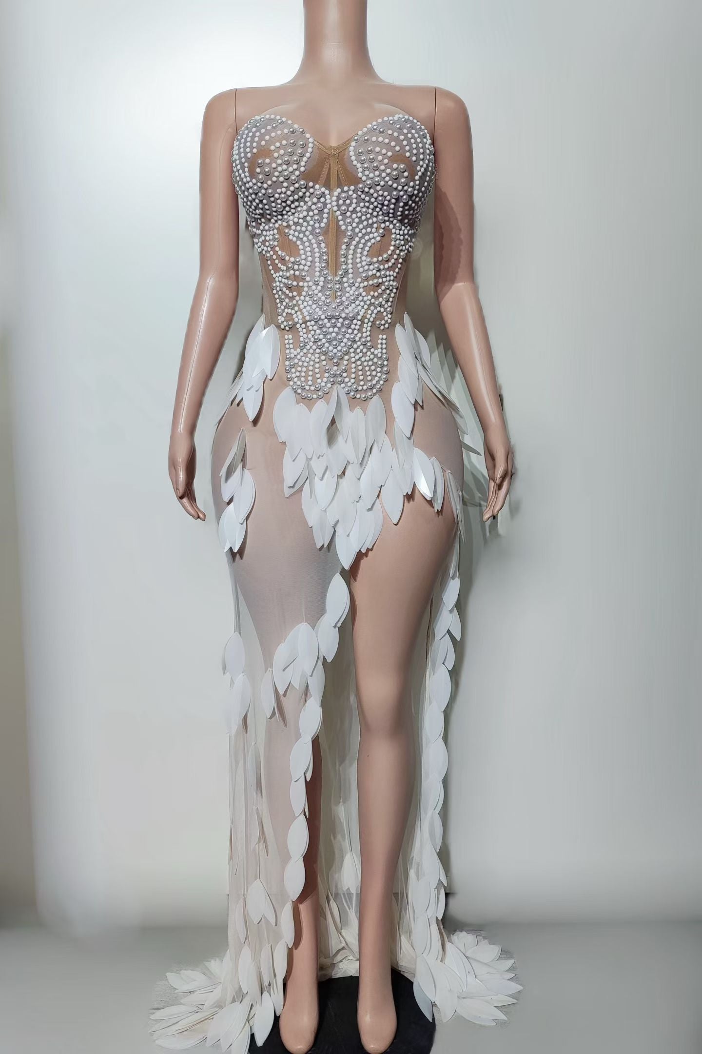 CELESINYI Hailuo Crystal Pearl Leaf Gown