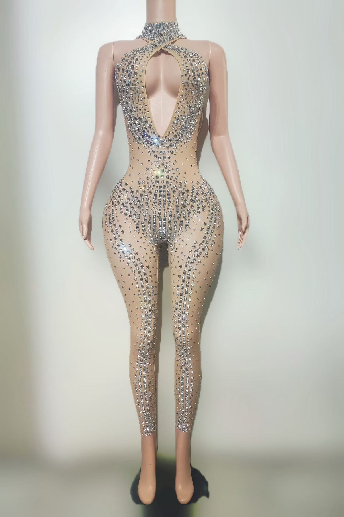 CELESINYI Feiwen Crystal Keyhole Jumpsuit