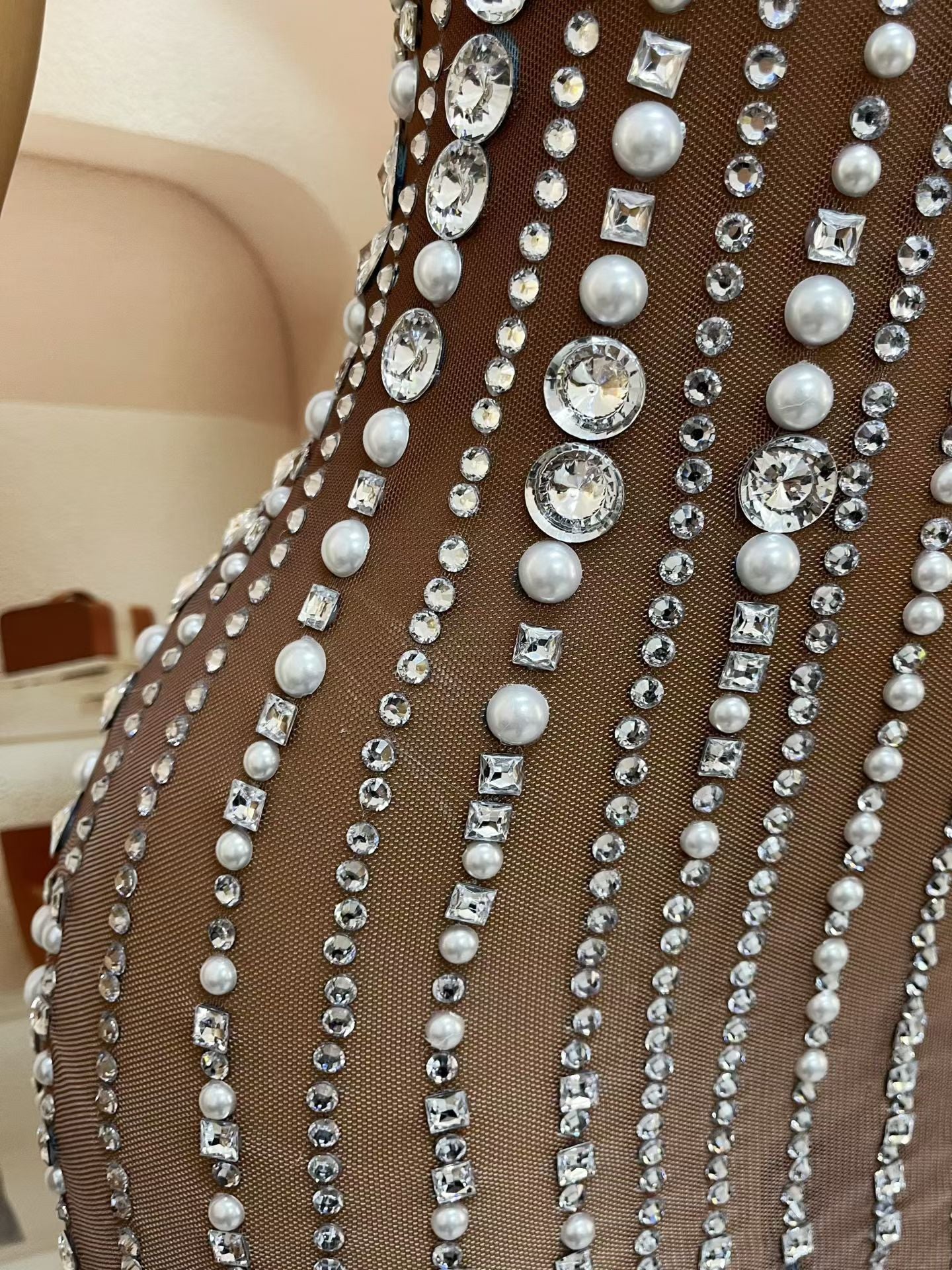 CELESINYI Zhenzhuwang Crystal Pearl Midi Bodycon Dress
