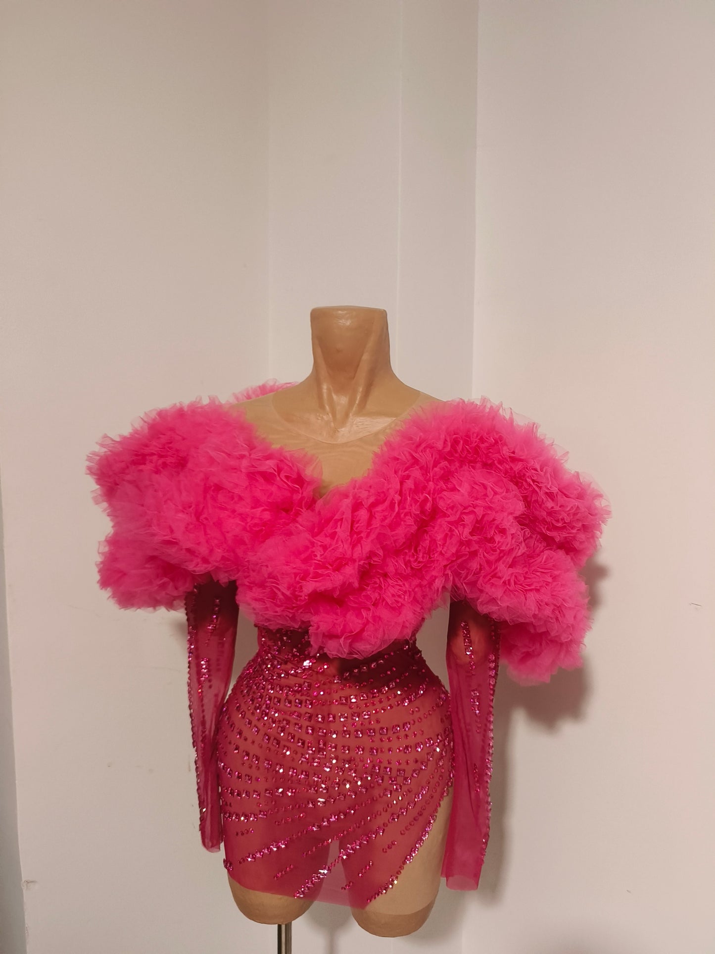 CELESINYI Guose Crystal Hot Pink Ruffle Mini Dress