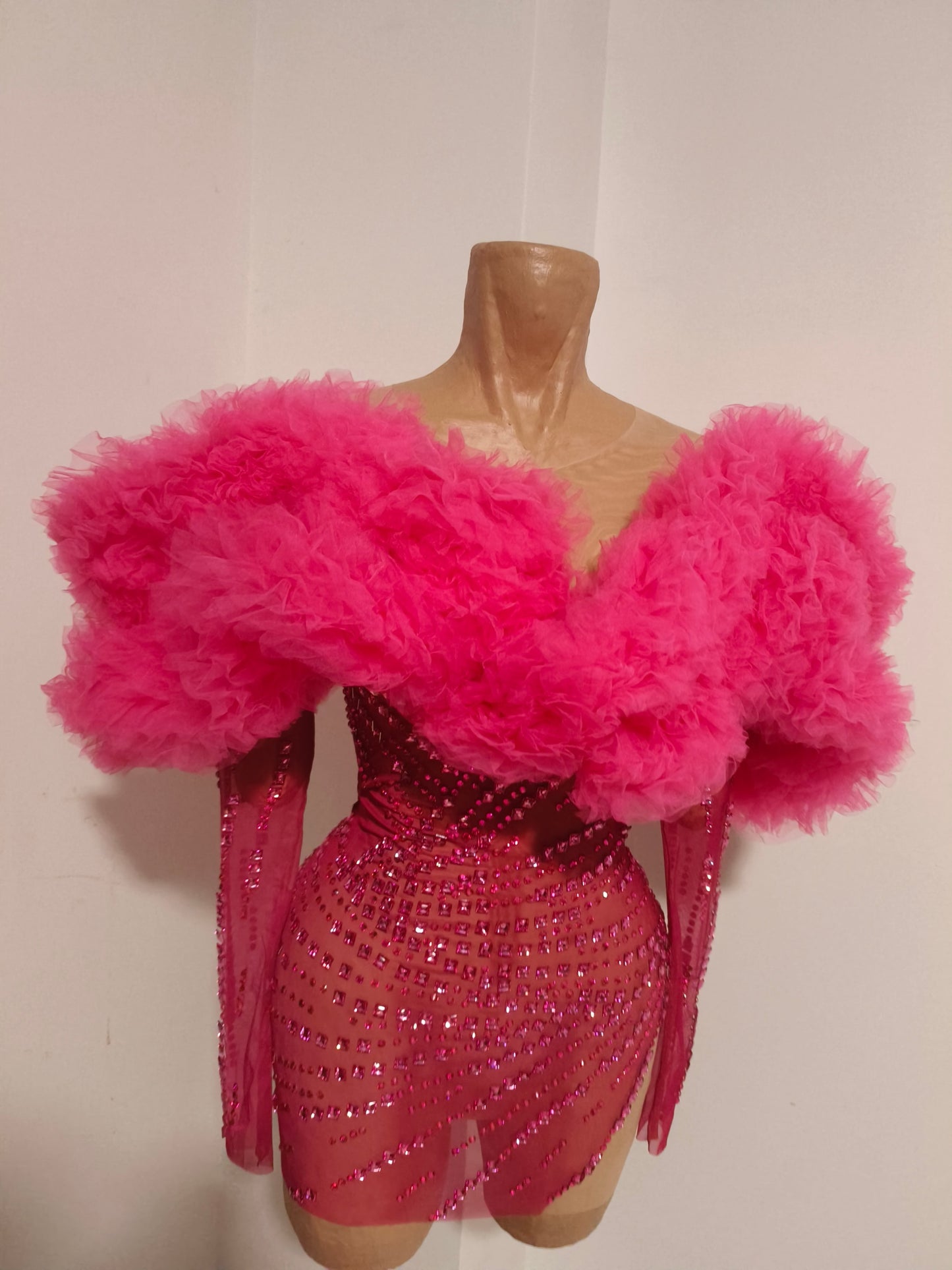 CELESINYI Guose Crystal Hot Pink Ruffle Mini Dress
