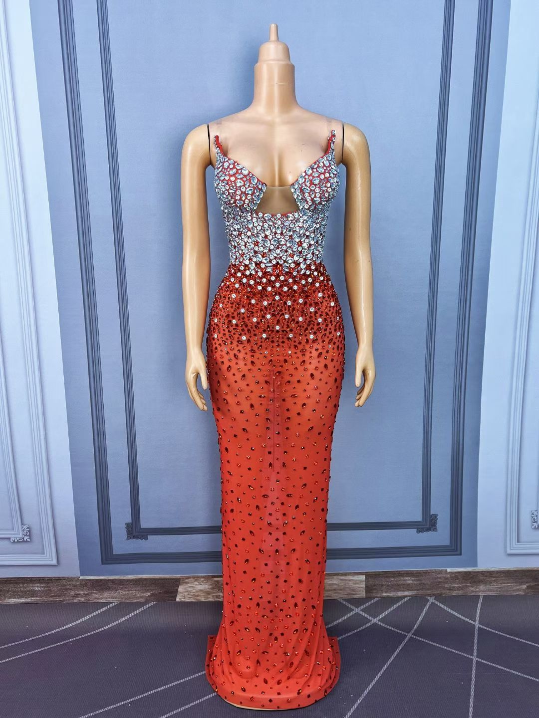 CELESINYI Hongyouzi Crystal Red Gradient Mermaid Gown