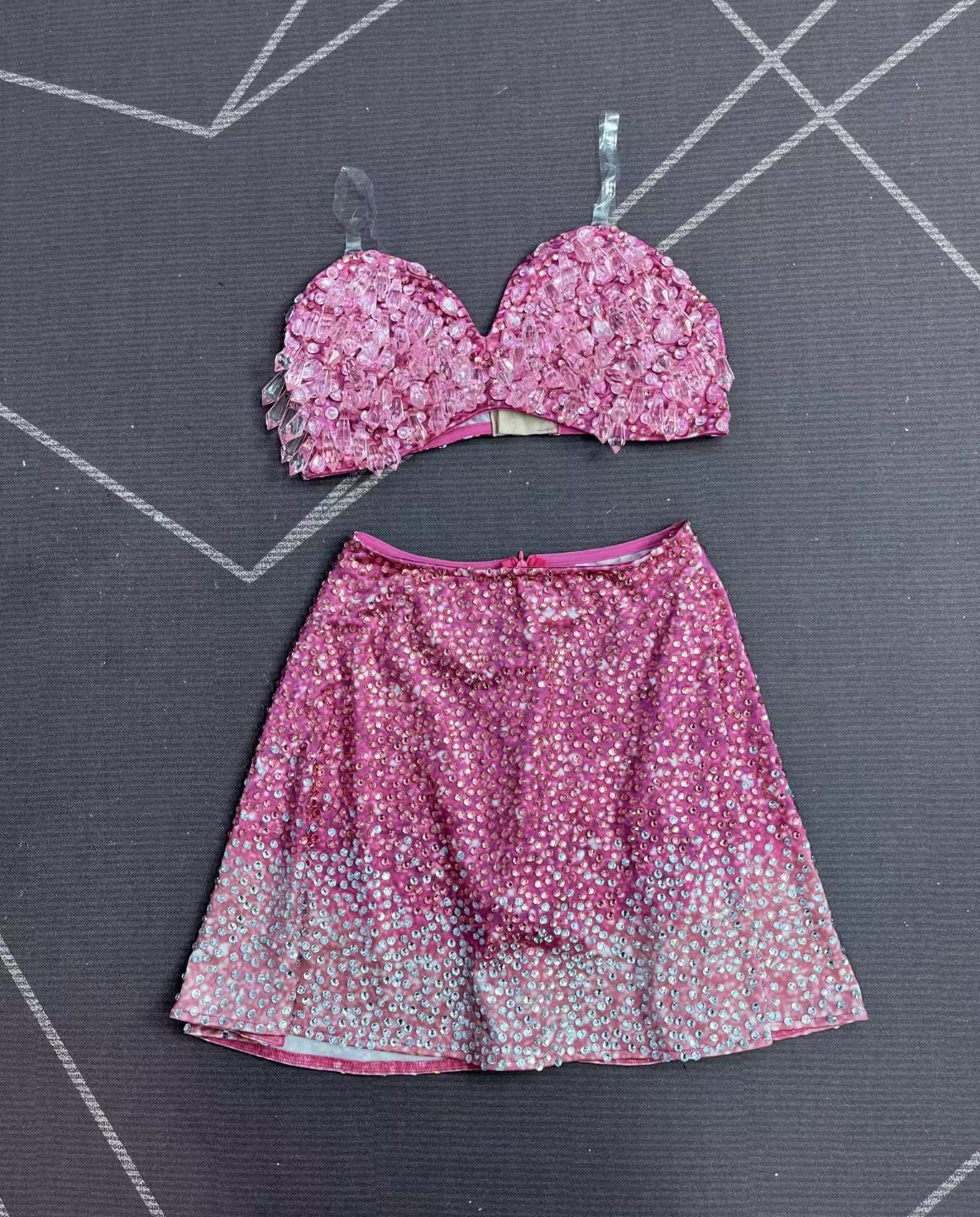 CELESINYI Huafen Crystal Two-Piece Party Set