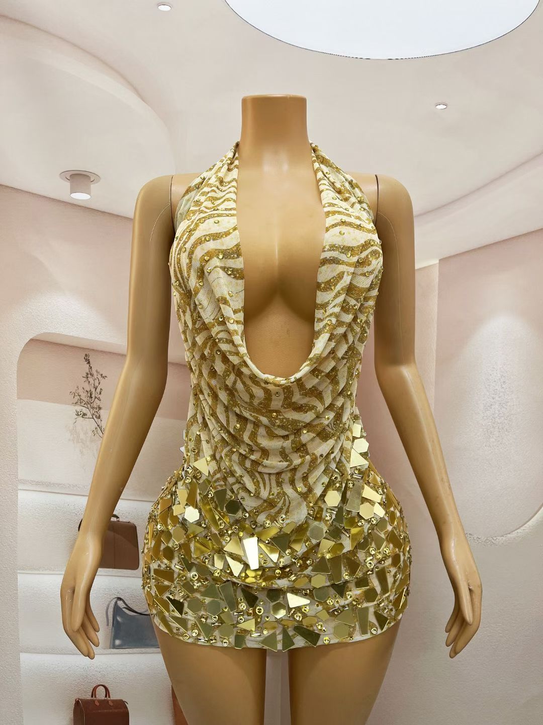 CELESINYI Jinsui Crystal Gold Mirror Mini Dress