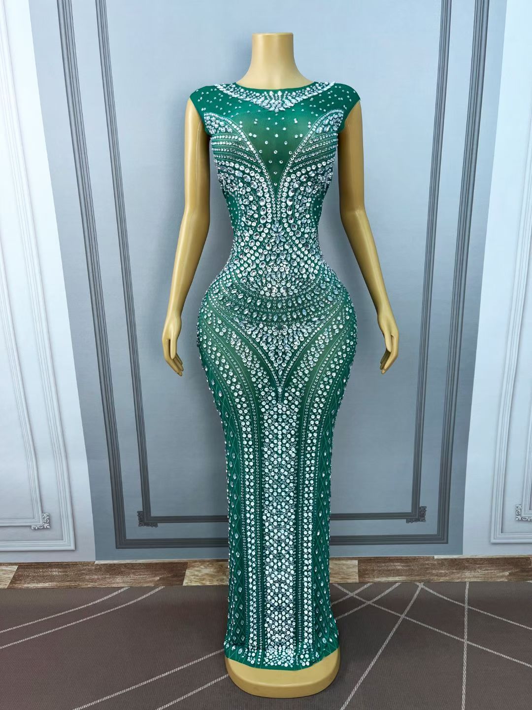 CELESINYI Qiaojiaren Crystal Emerald Gown (Green)