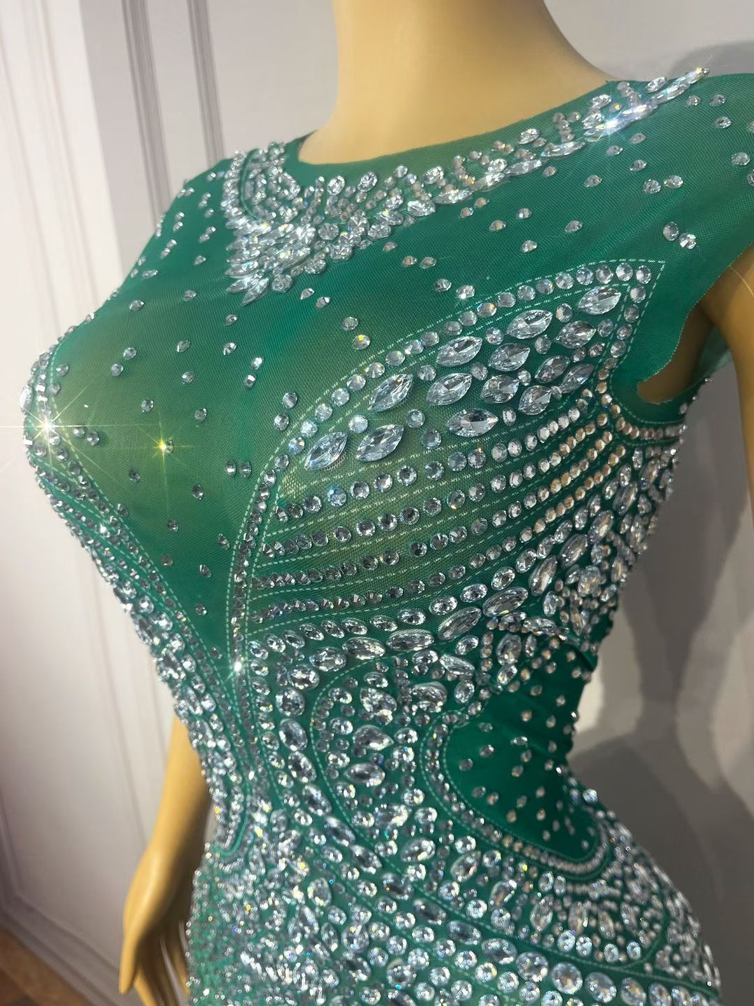 CELESINYI Qiaojiaren Crystal Emerald Gown (Green)