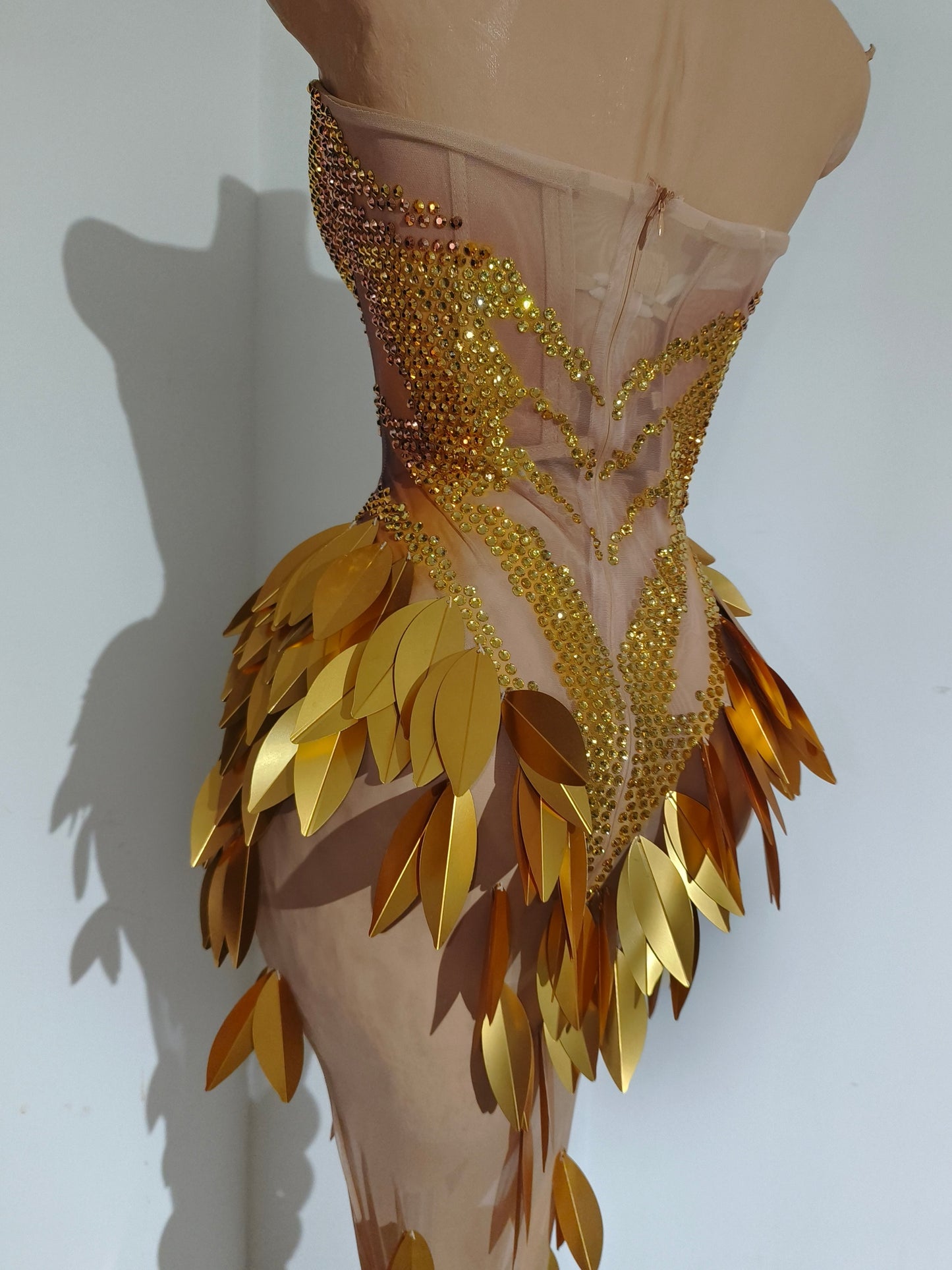 CELESINYI Yuanbao Crystal Gold Leaf Mermaid Gown