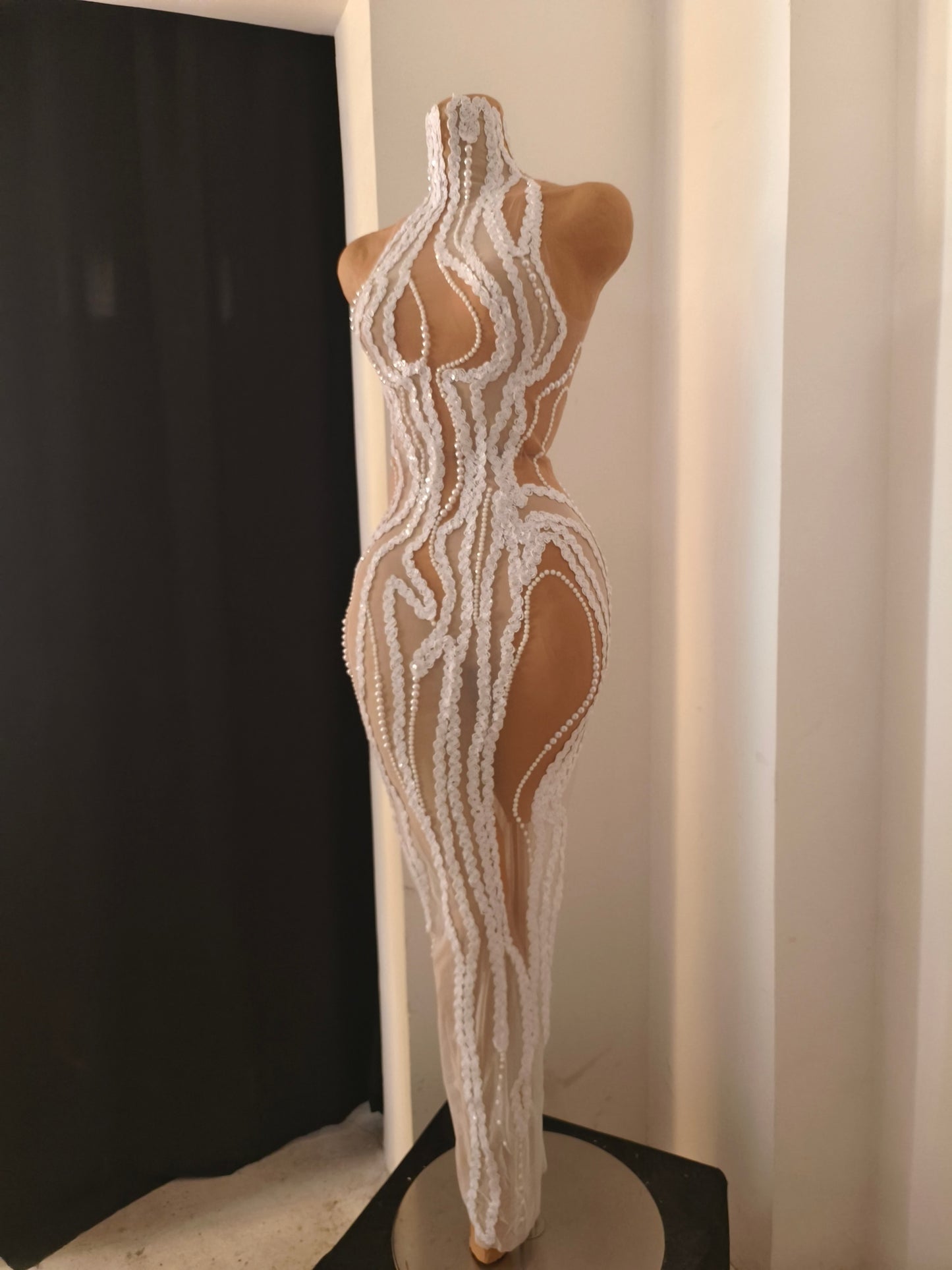 CELESINYI Baizhi Crystal White Pearl Lace Gown