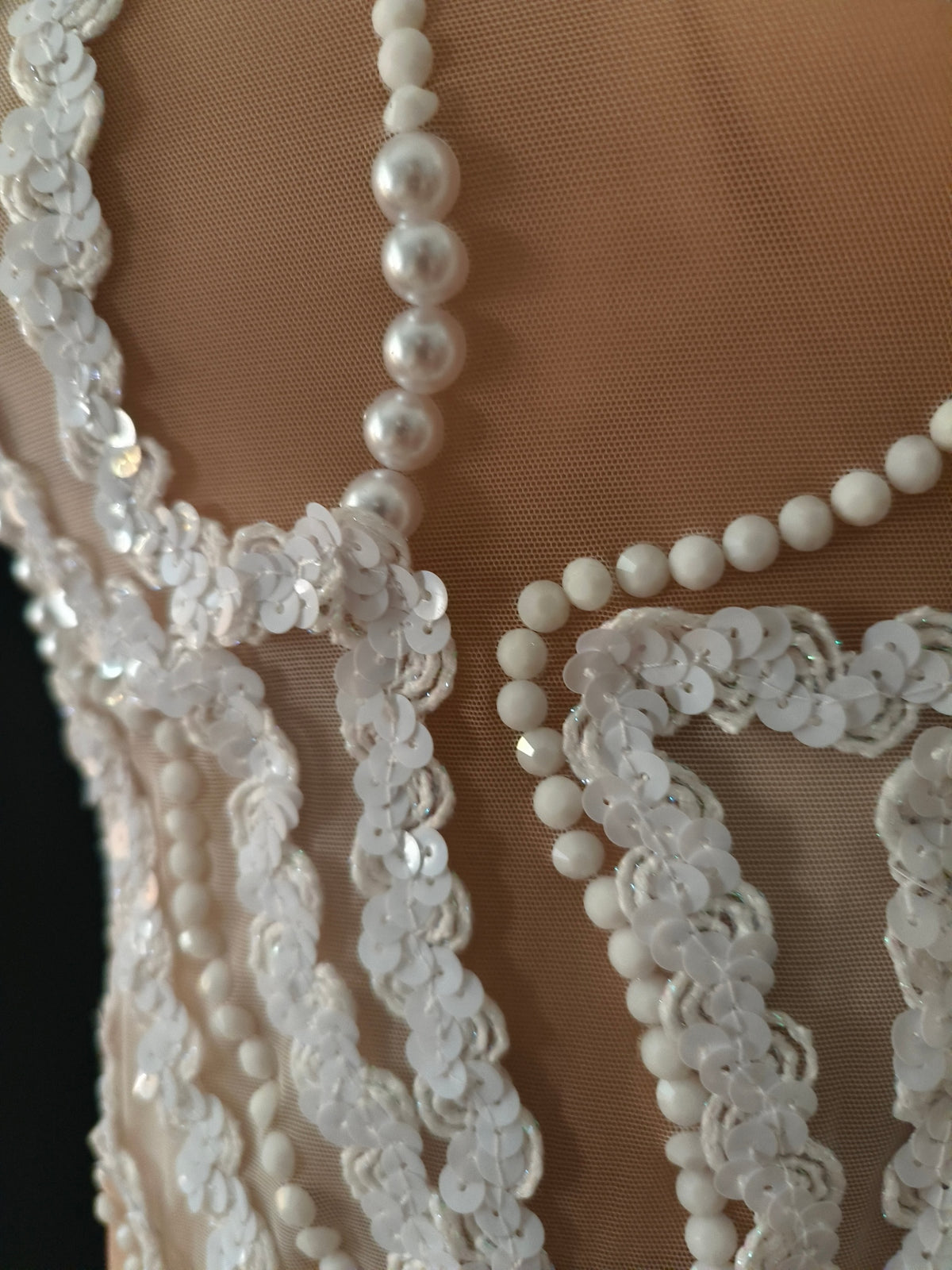 CELESINYI Baizhi Crystal White Pearl Lace Gown
