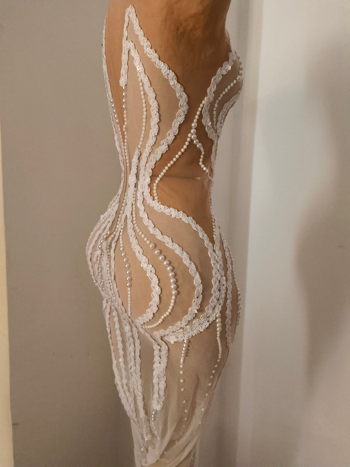 CELESINYI Baizhi Crystal White Pearl Lace Gown