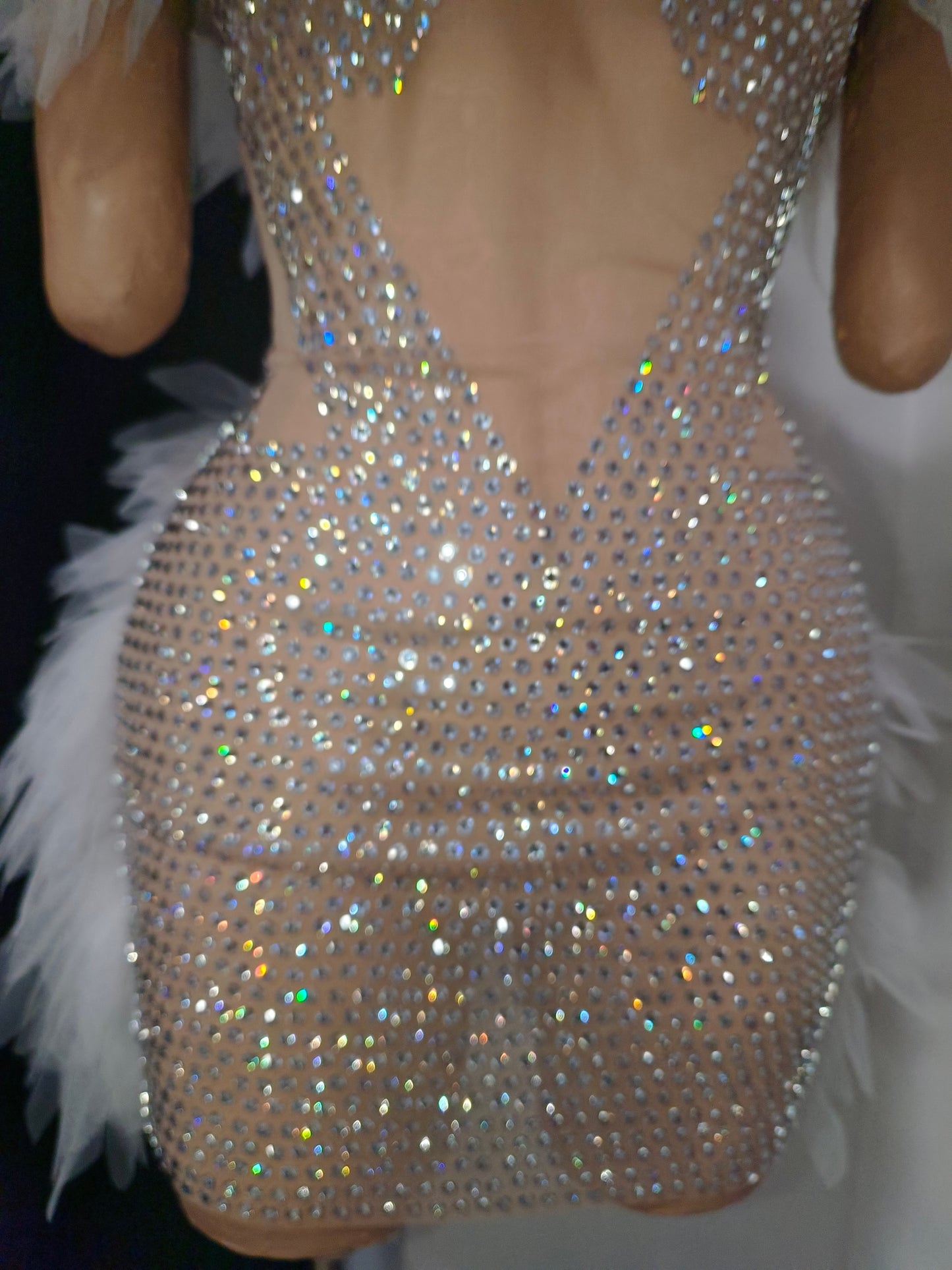 CELESINYI Shuimian Crystal White Off Shoulder Mini Dress