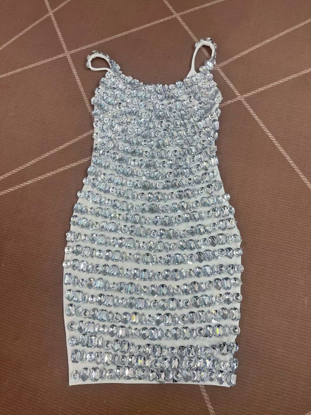 CELESINYI Beixin Crystal Scoop Tank Gown