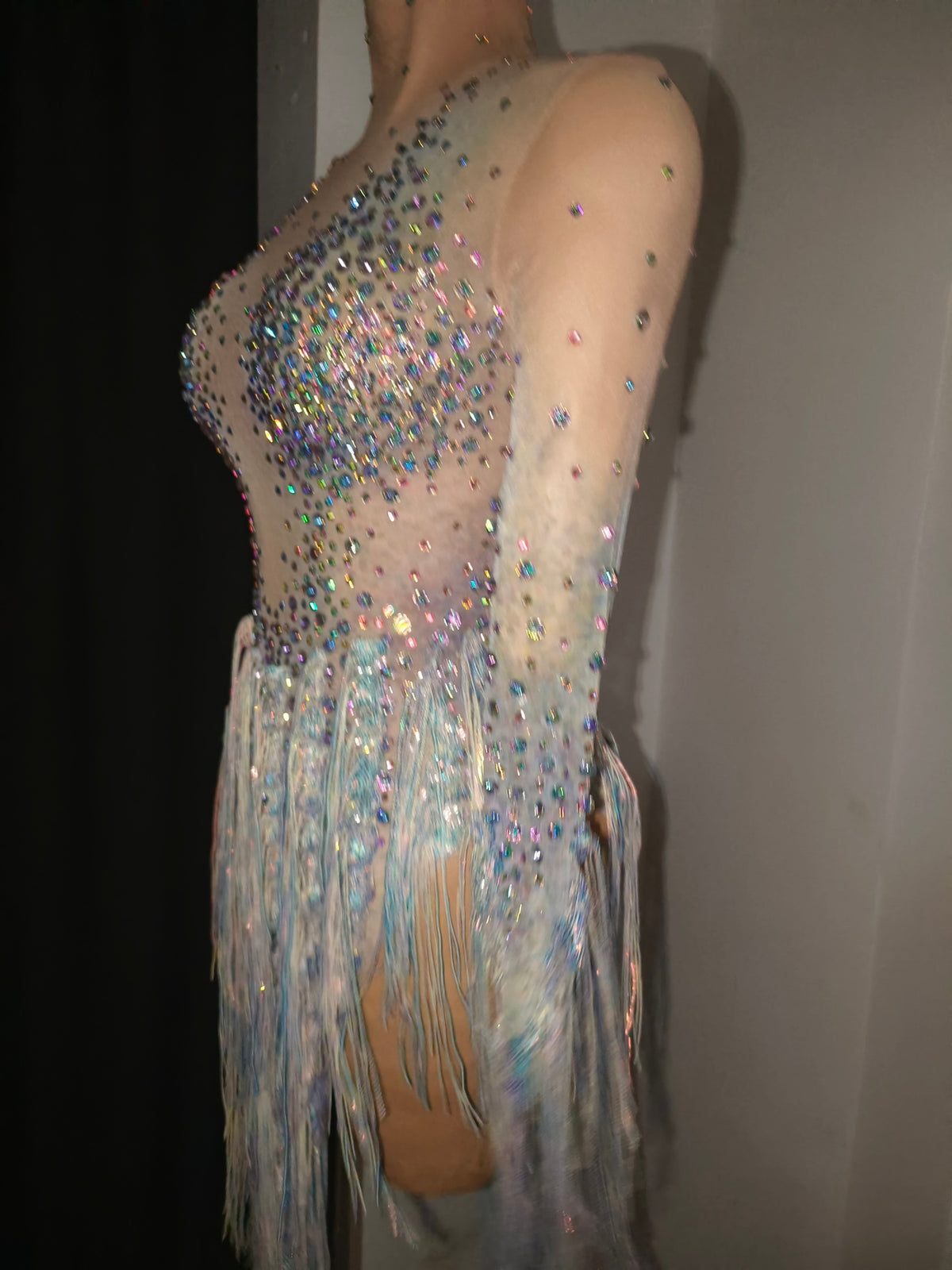 CELESINYI Mihuan Crystal Iridescent Fringe Bodysuit