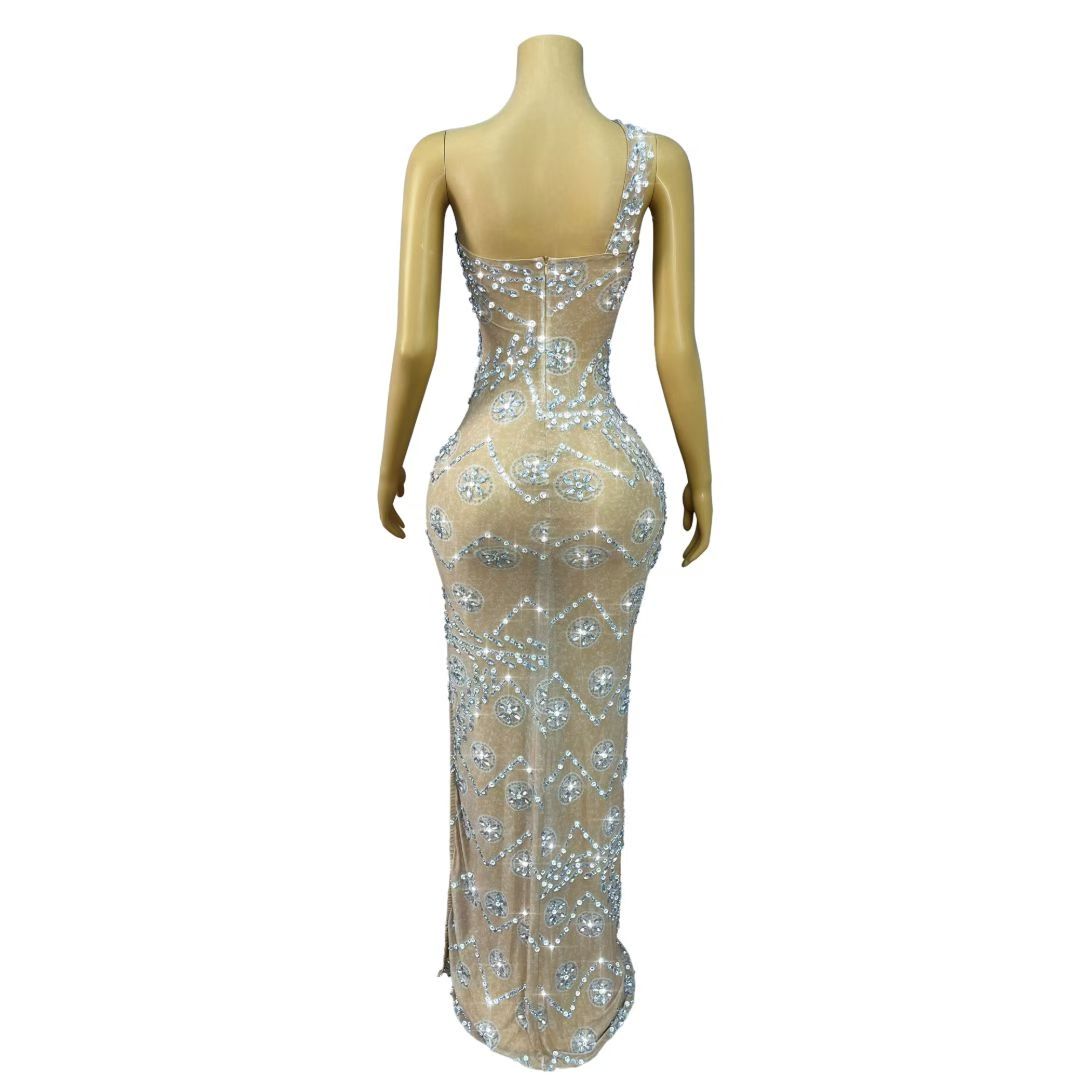 CELESINYI Liulunhua Crystal Flower One-Shoulder Gown