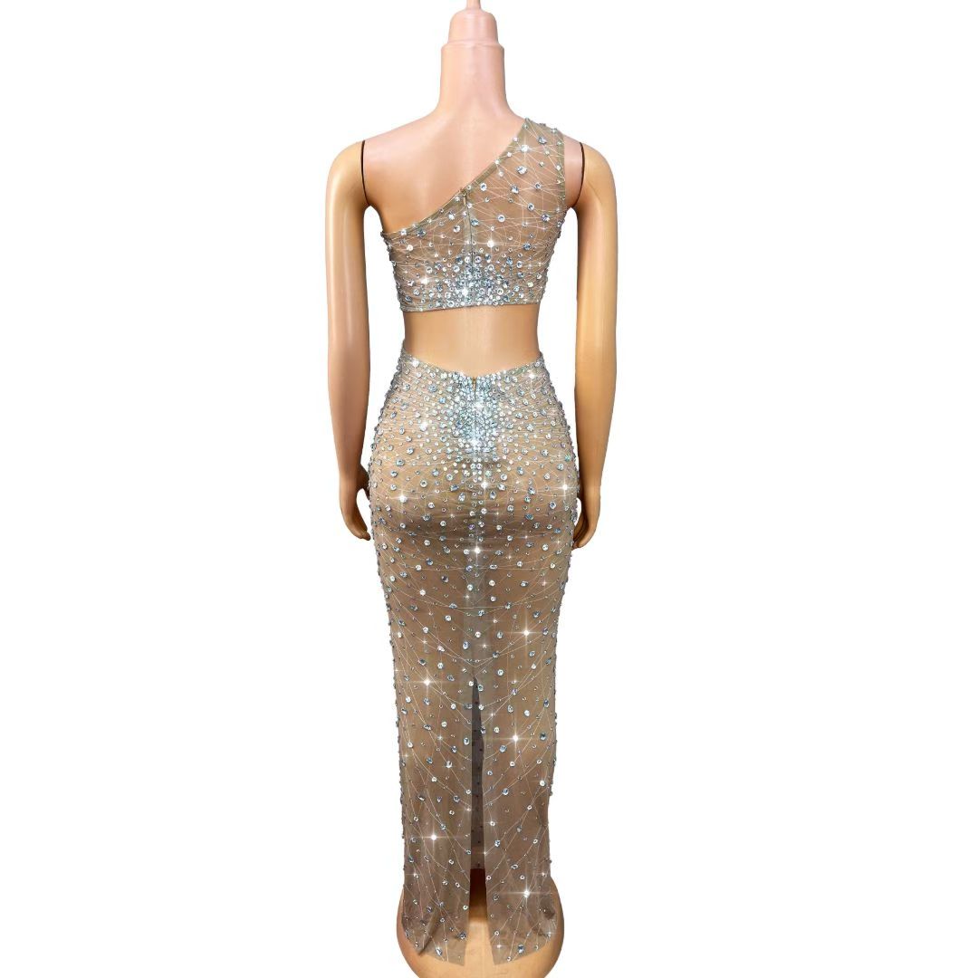 CELESINYI Shuijiliu Crystal Radiant One-Shoulder Gown