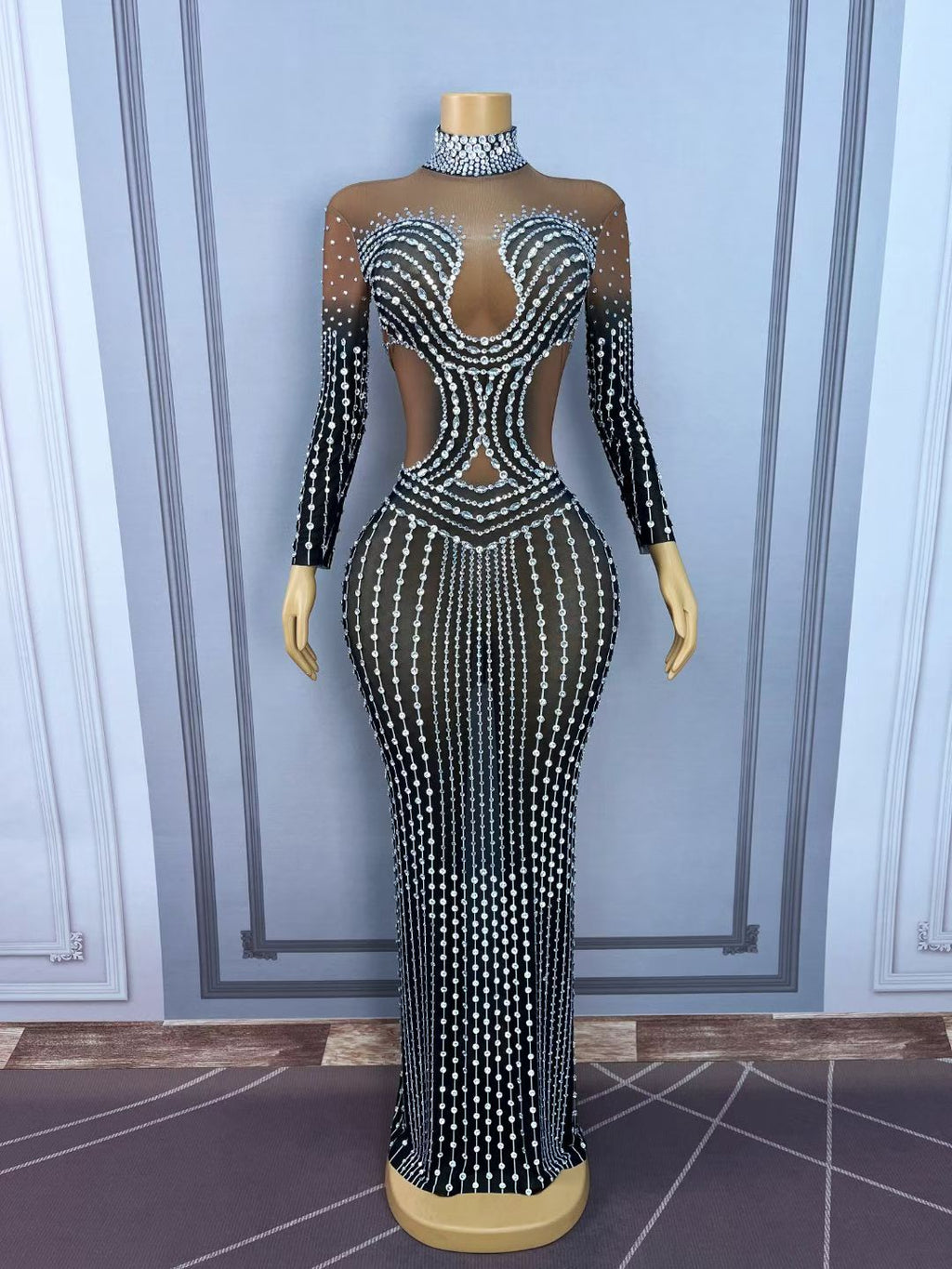 CELESINYI Kaochuan Crystal Pearl Strand Gown